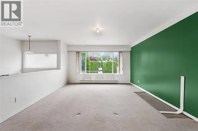 3931 BRAEFOOT PLACE, Saanich 4