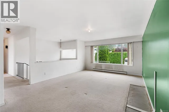 3931 BRAEFOOT PLACE, Saanich 5