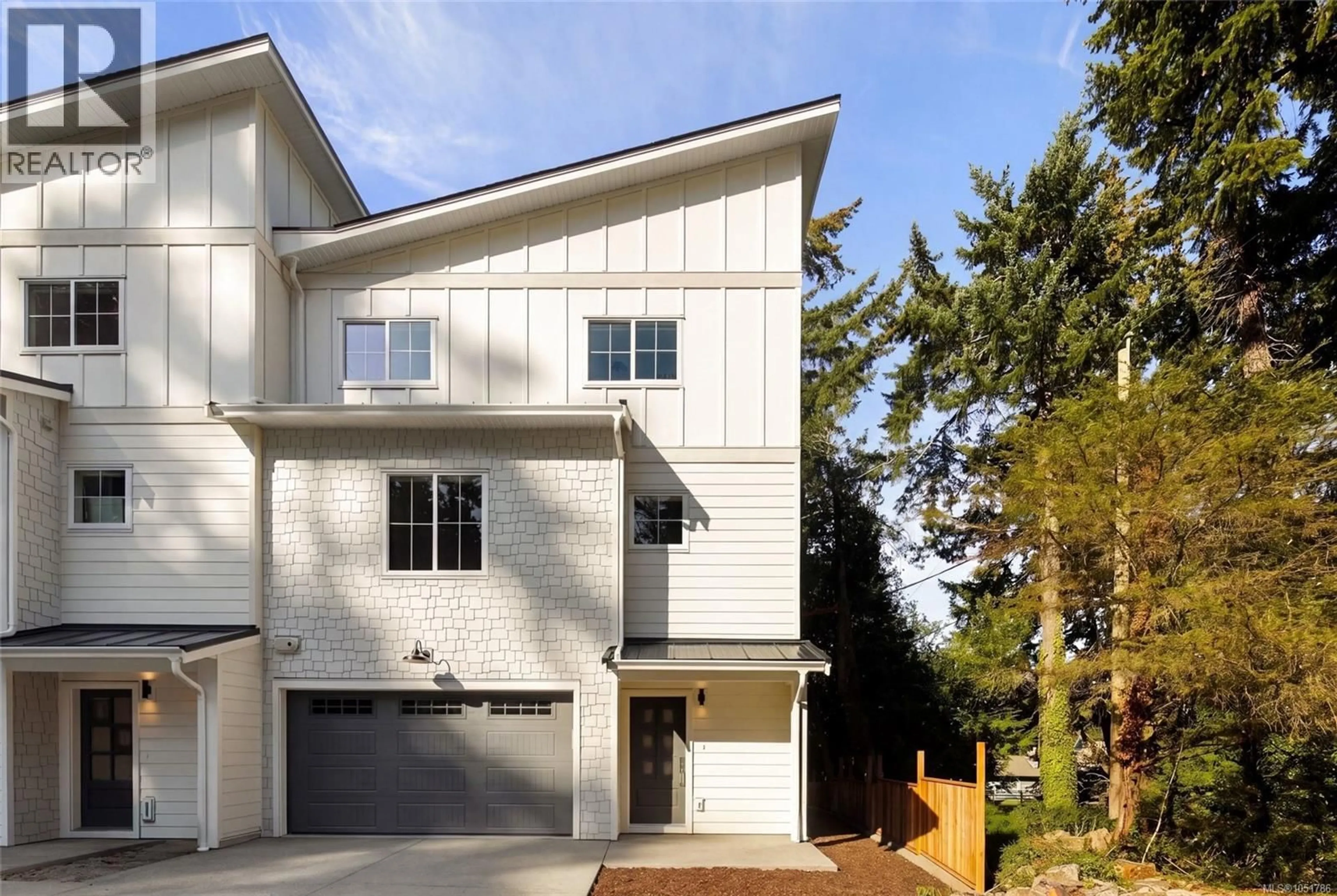 Home with vinyl exterior material, street for 1 - 2727 GREEN VALE AVENUE, Saanich British Columbia V8N1S3