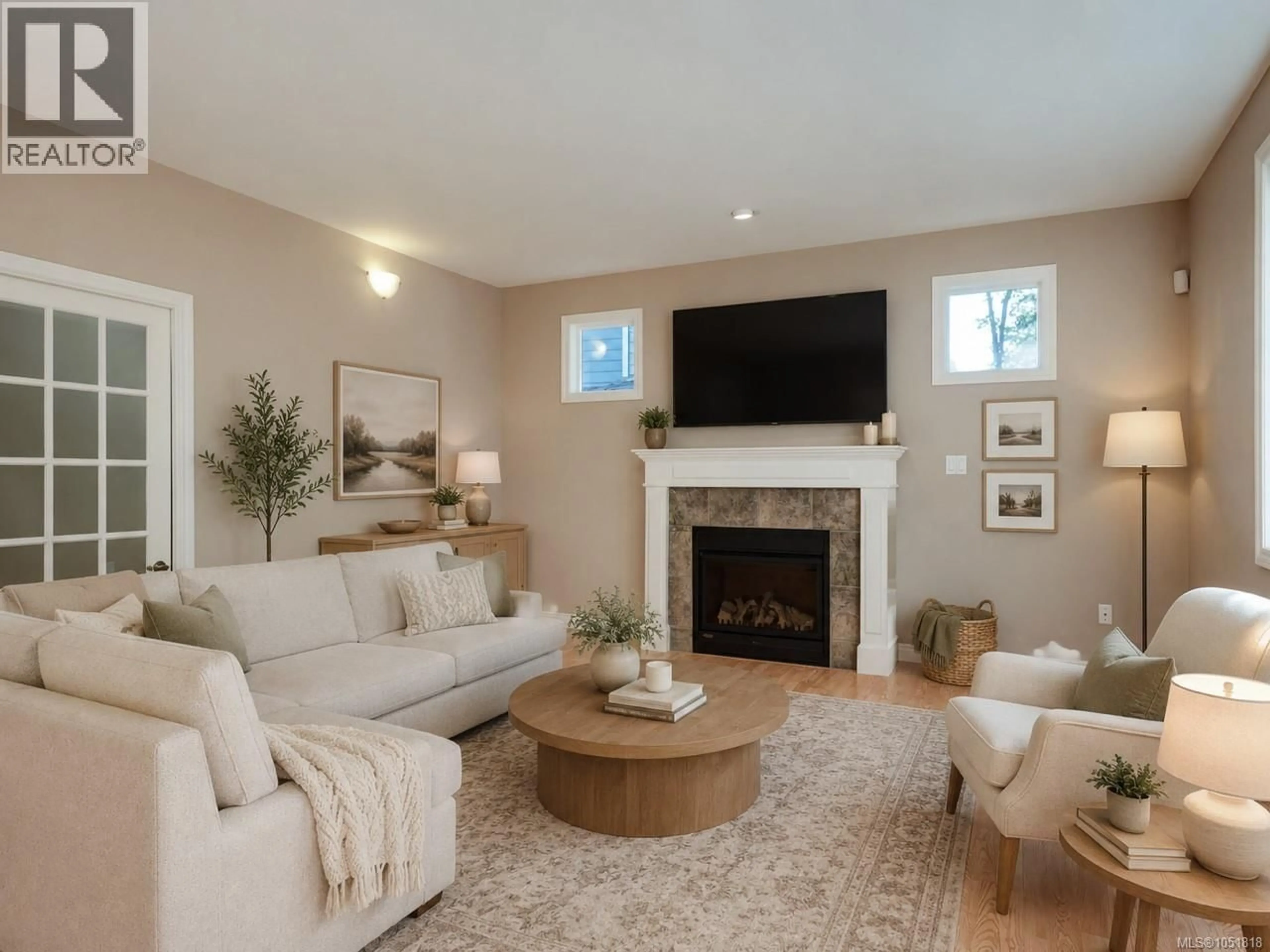 Unknown for 809 ROGERS WAY, Saanich British Columbia V8X5L1