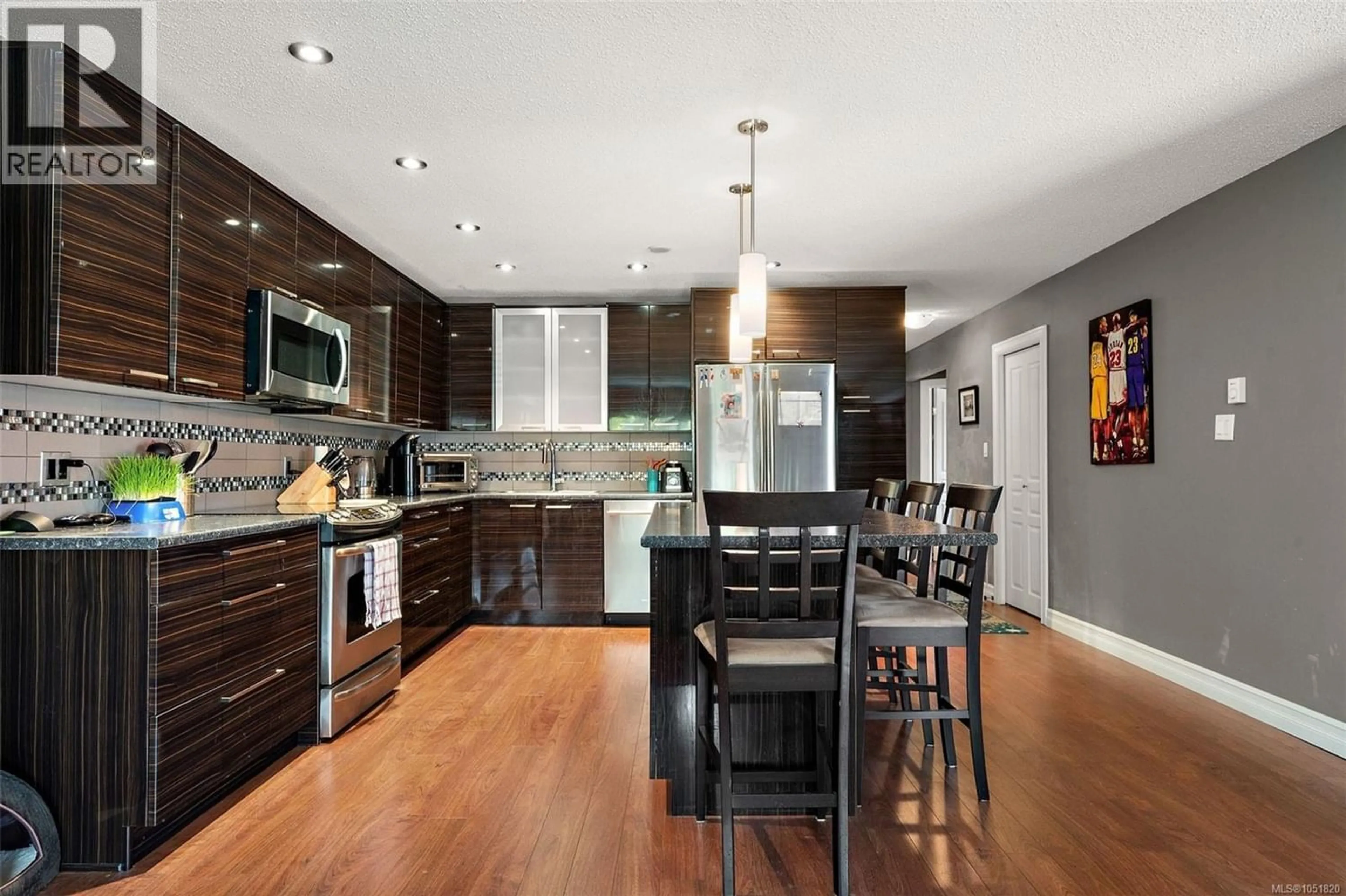 Unknown for 4086 QUADRA STREET, Saanich British Columbia V8X1K6