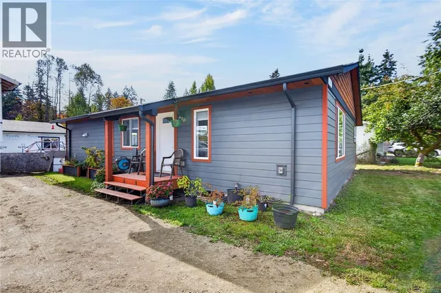 3386 LAKE TRAIL ROAD, Courtenay 5