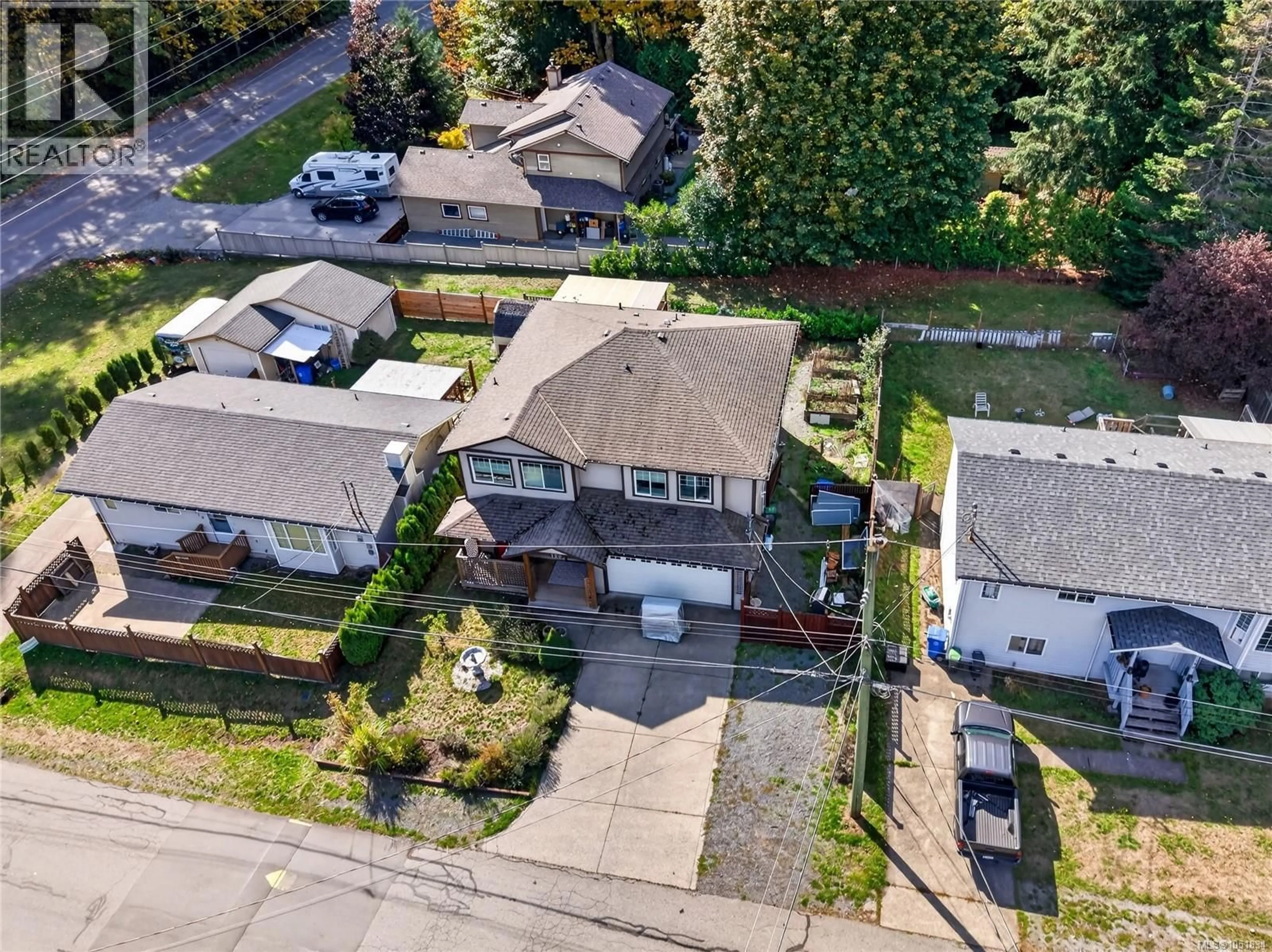 A pic from outside/outdoor area/front of a property/back of a property/a pic from drone, street for 120 LAKE PARK ROAD, Lake Cowichan British Columbia V0R2G0