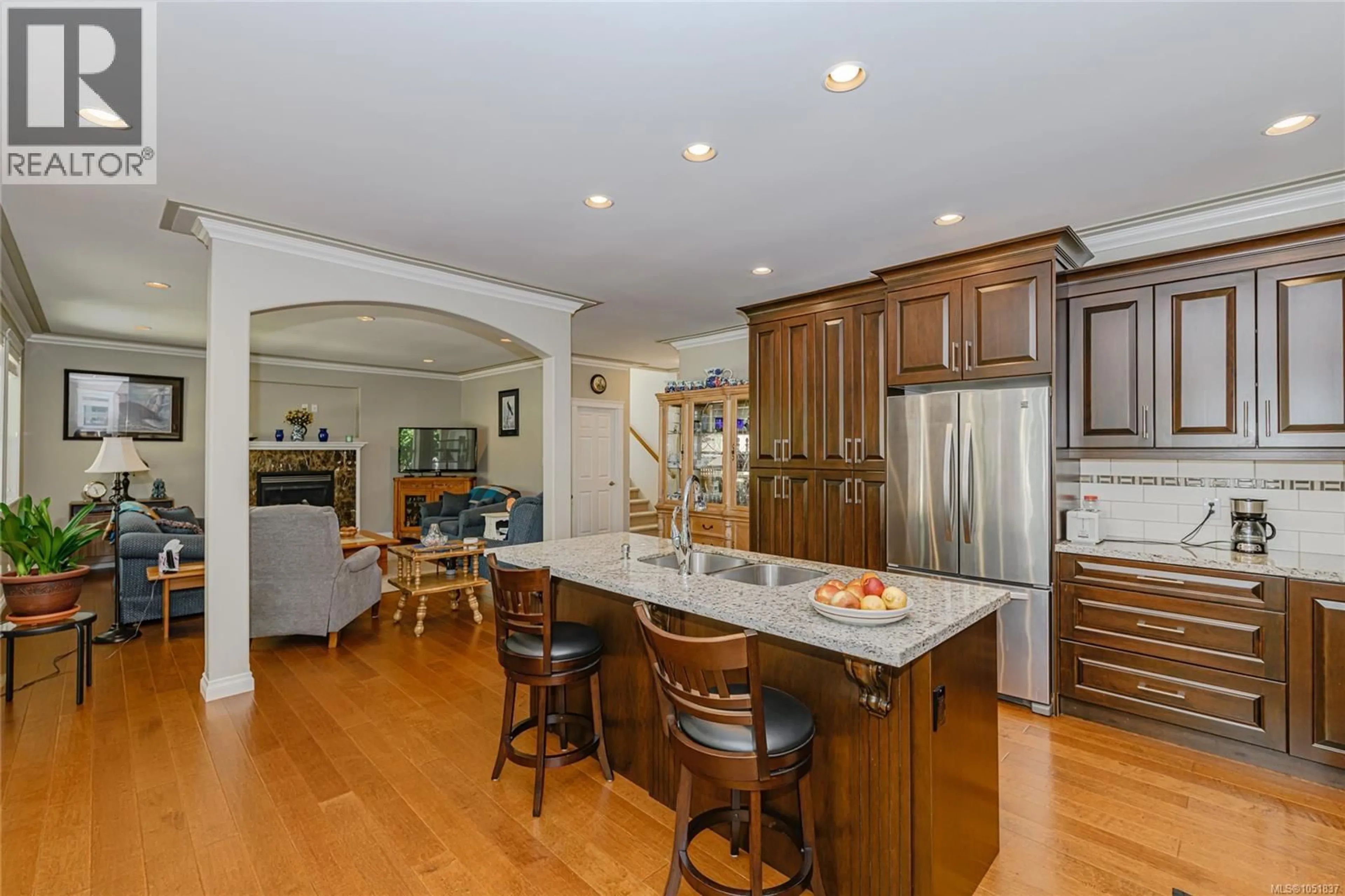 Open concept kitchen, unknown for 3026 KEYSTONE DRIVE, Duncan British Columbia V9L0E1