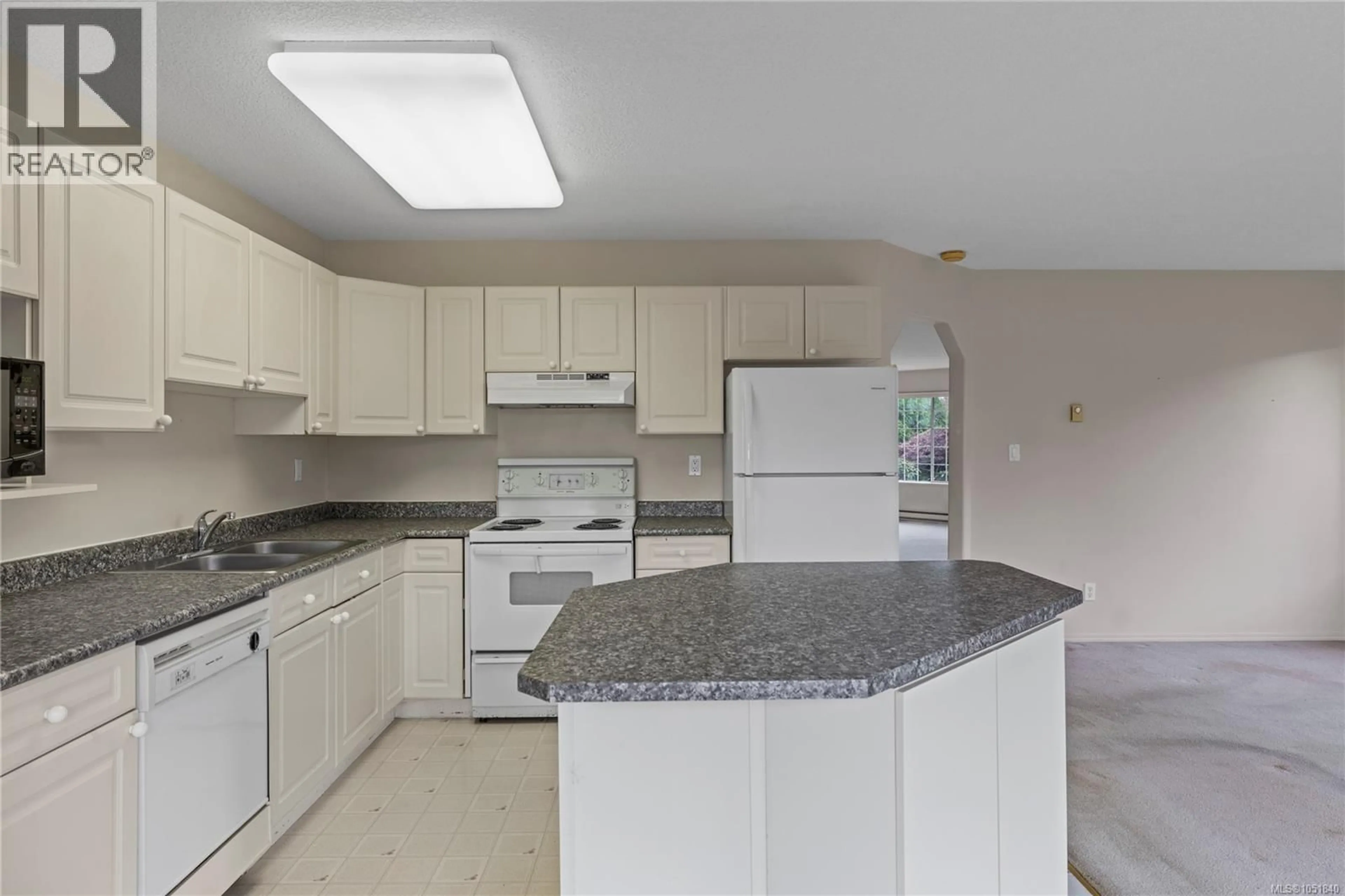 Standard kitchen, unknown for 728 BANWELL COURT, Qualicum Beach British Columbia V9K1C2
