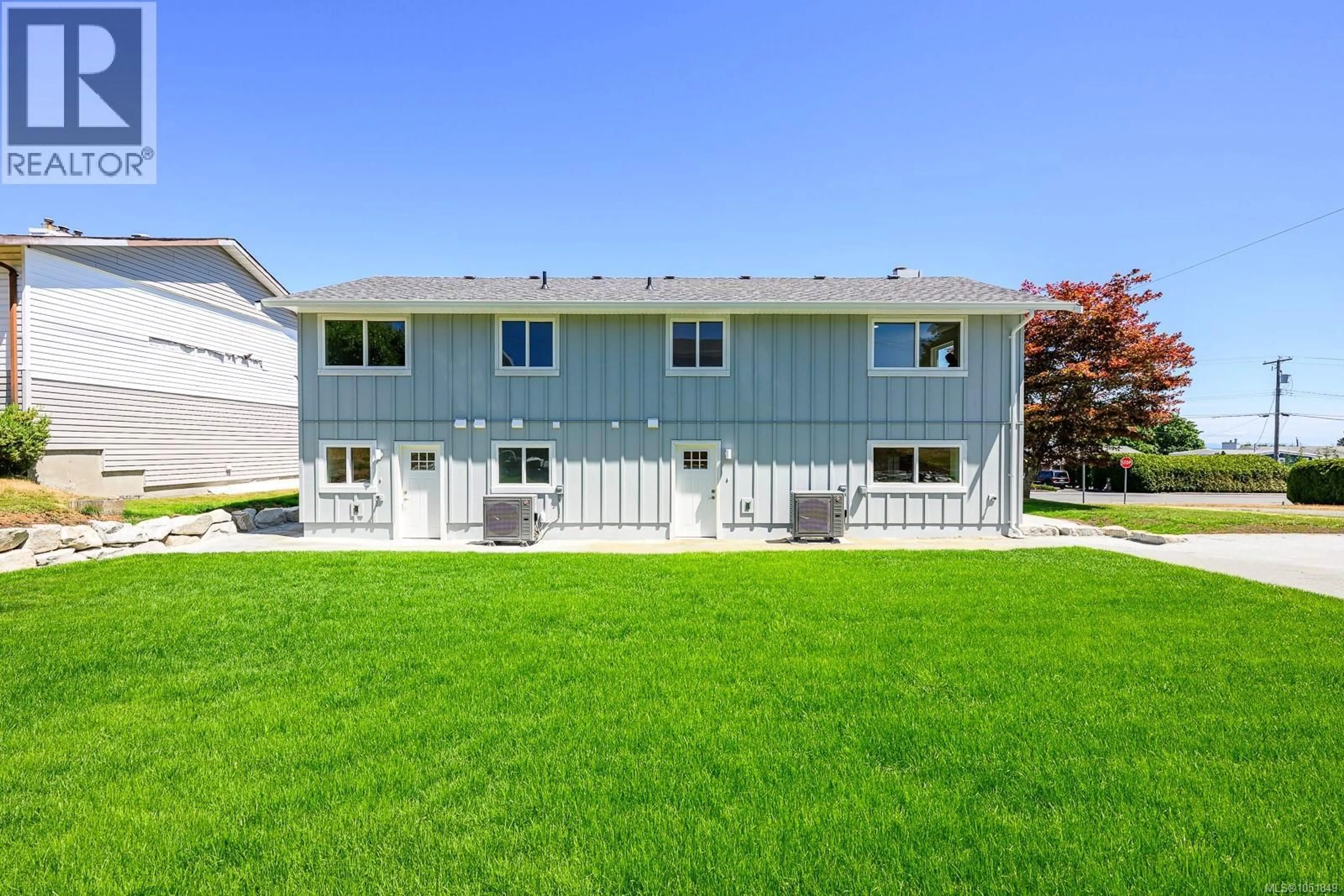 Home with vinyl exterior material, unknown for A/B - 896 GALERNO ROAD, Campbell River British Columbia V9W5J4