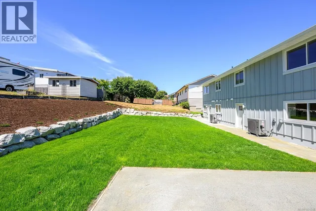 A/B - 896 GALERNO ROAD, Campbell River 5