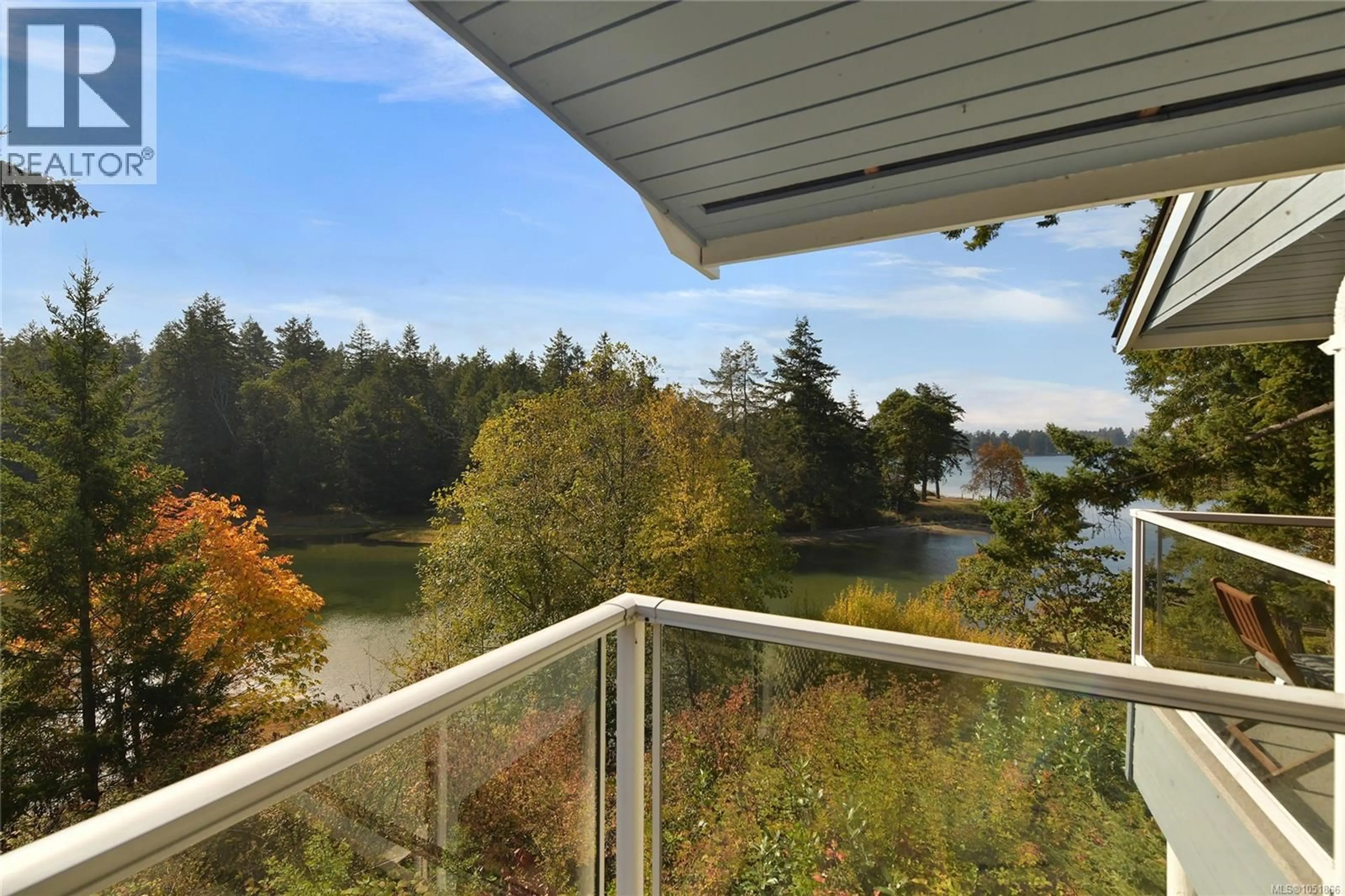 Balcony in the apartment, water/lake/river/ocean view for 321 - 1600 STROULGER ROAD, Nanoose Bay British Columbia V9P9B7
