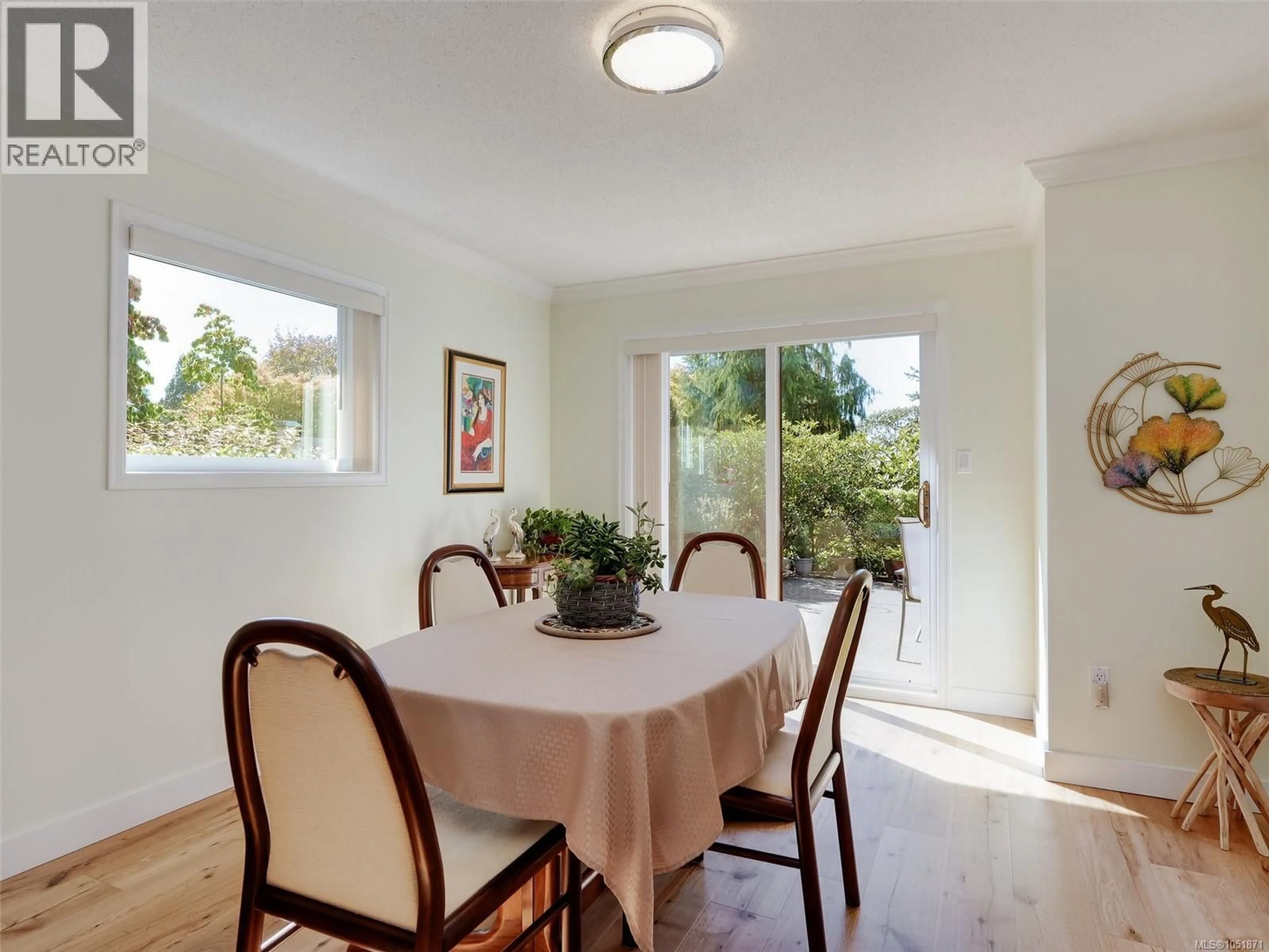 Dining room, unknown for 901 - 2829 ARBUTUS ROAD, Saanich British Columbia V8N5X5