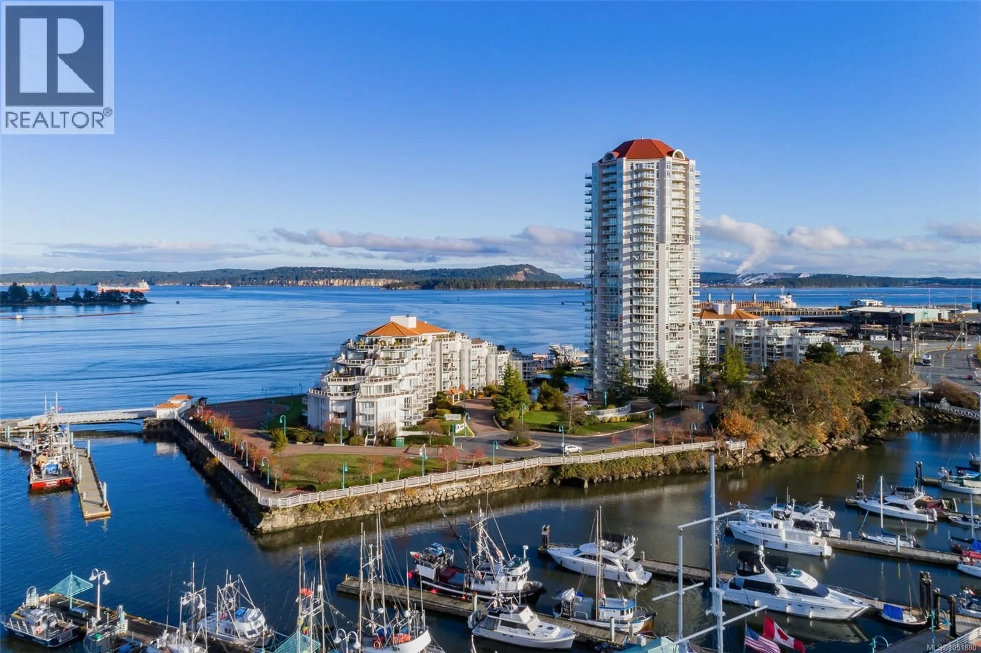 A pic from outside/outdoor area/front of a property/back of a property/a pic from drone, water/lake/river/ocean view for 311 - 158 PROMENADE DRIVE, Nanaimo British Columbia V9R6M7
