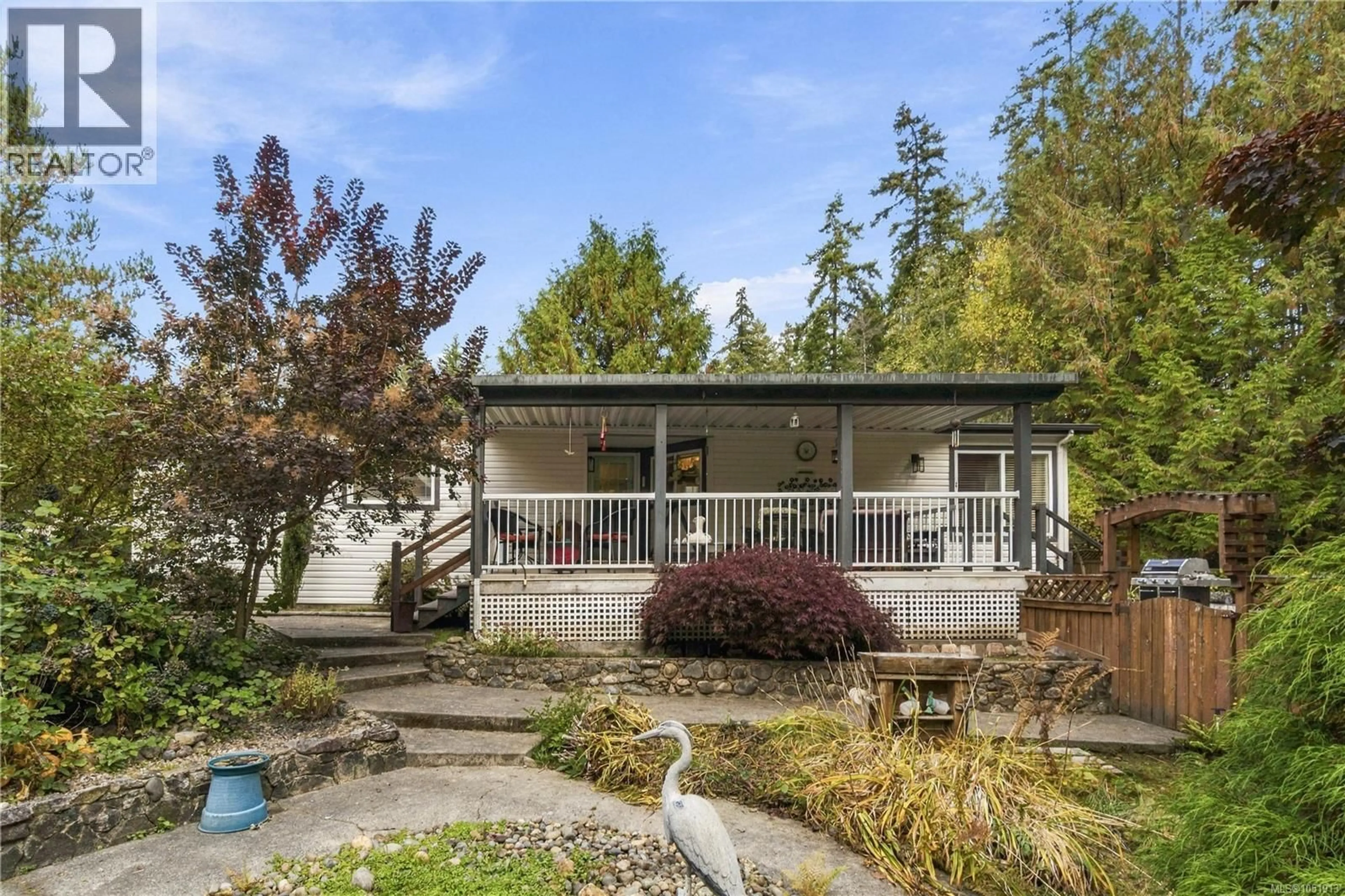 Home with vinyl exterior material, unknown for 119 - 1391 PRICE ROAD, Errington British Columbia V9P2W1