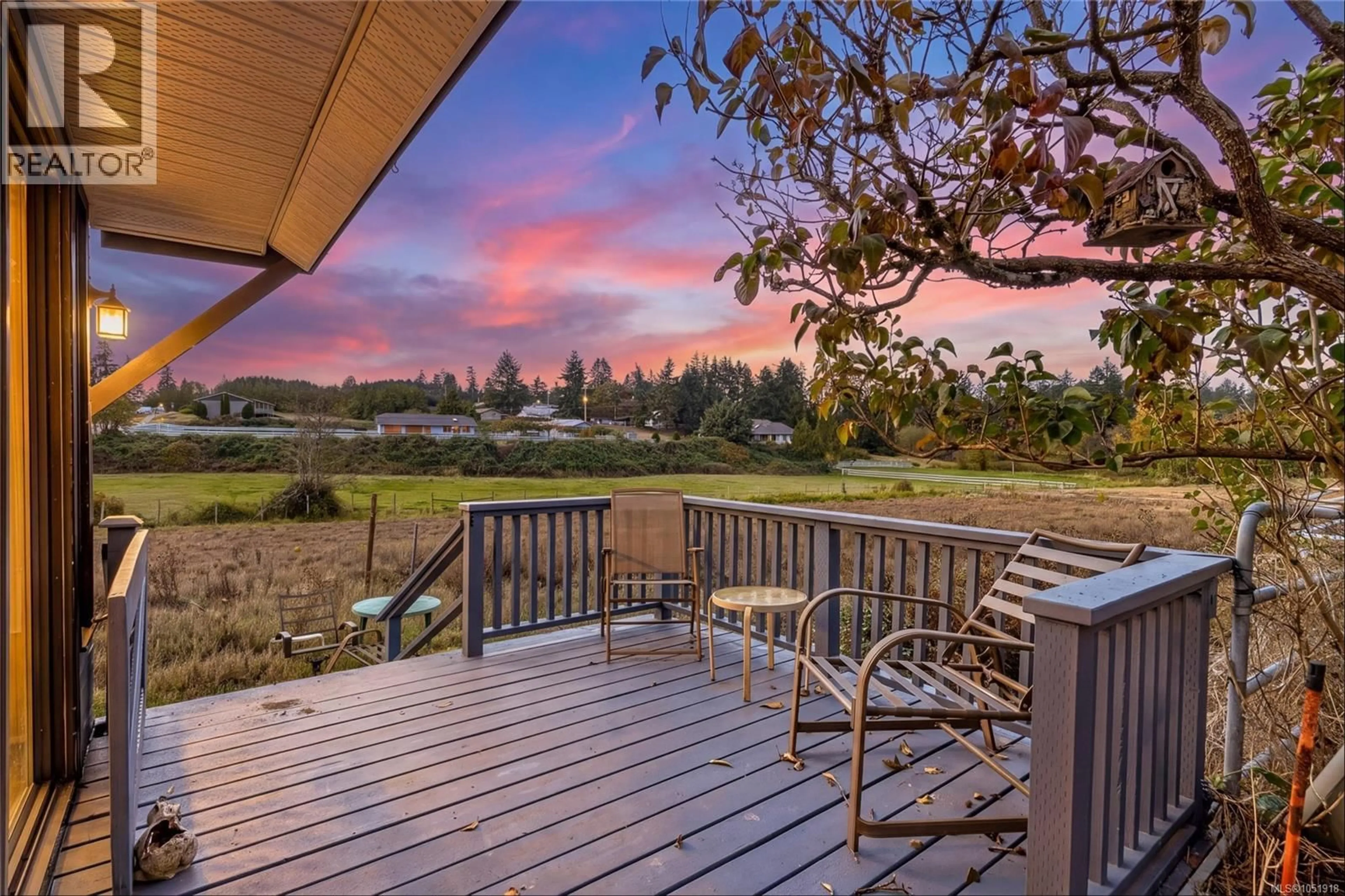 Patio, water/lake/river/ocean view for 4170 GRANVILLE AVENUE, Saanich British Columbia V9E2C9