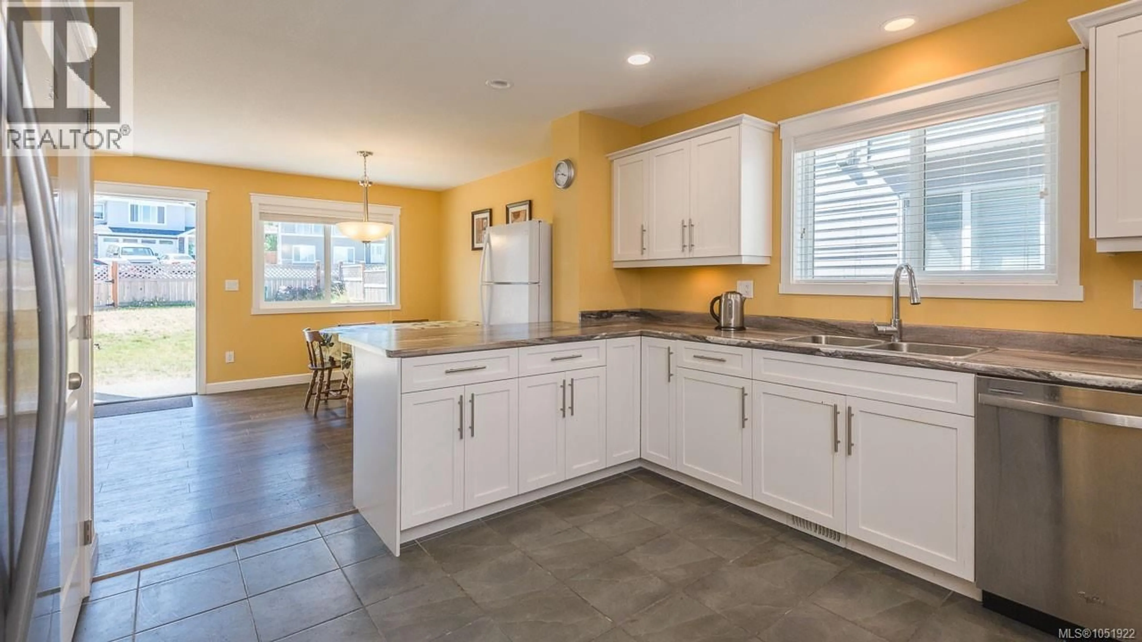 Open concept kitchen, ceramic/tile floor for 646 ALYSSA PLACE, Nanaimo British Columbia V9R3S8