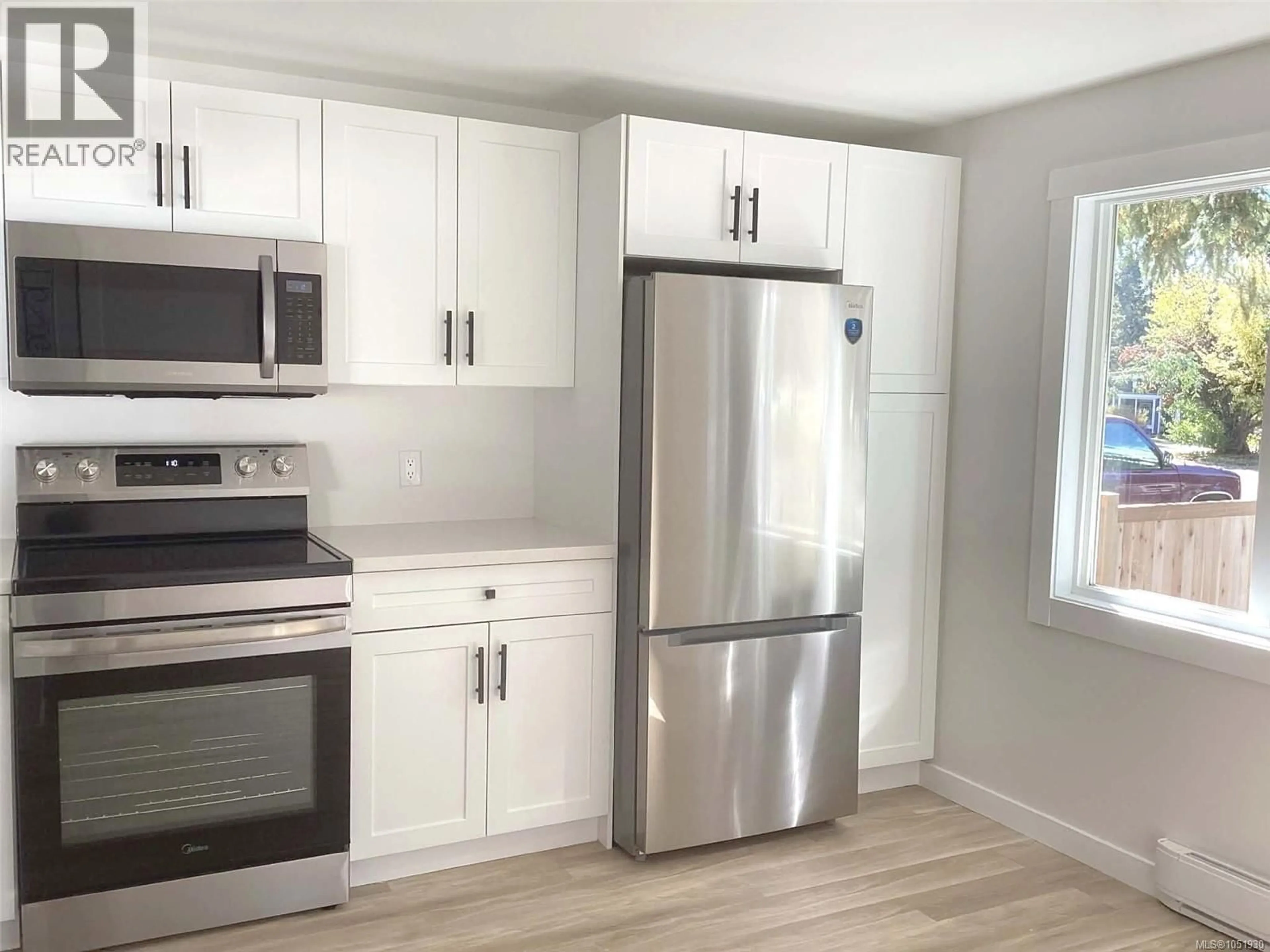 Standard kitchen, unknown for 32 - 2785 WALLBANK ROAD, Shawnigan Lake British Columbia V8H2A5
