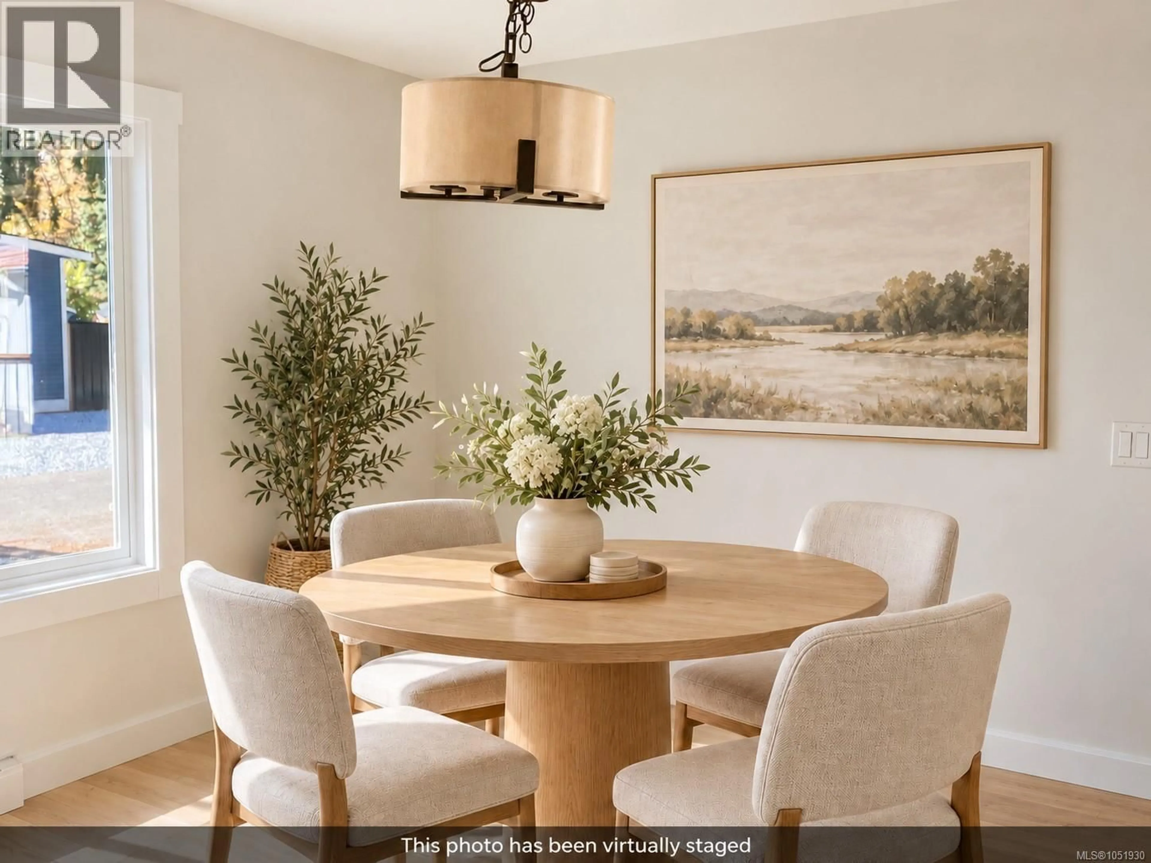 Dining room, wood/laminate floor for 32 - 2785 WALLBANK ROAD, Shawnigan Lake British Columbia V8H2A5