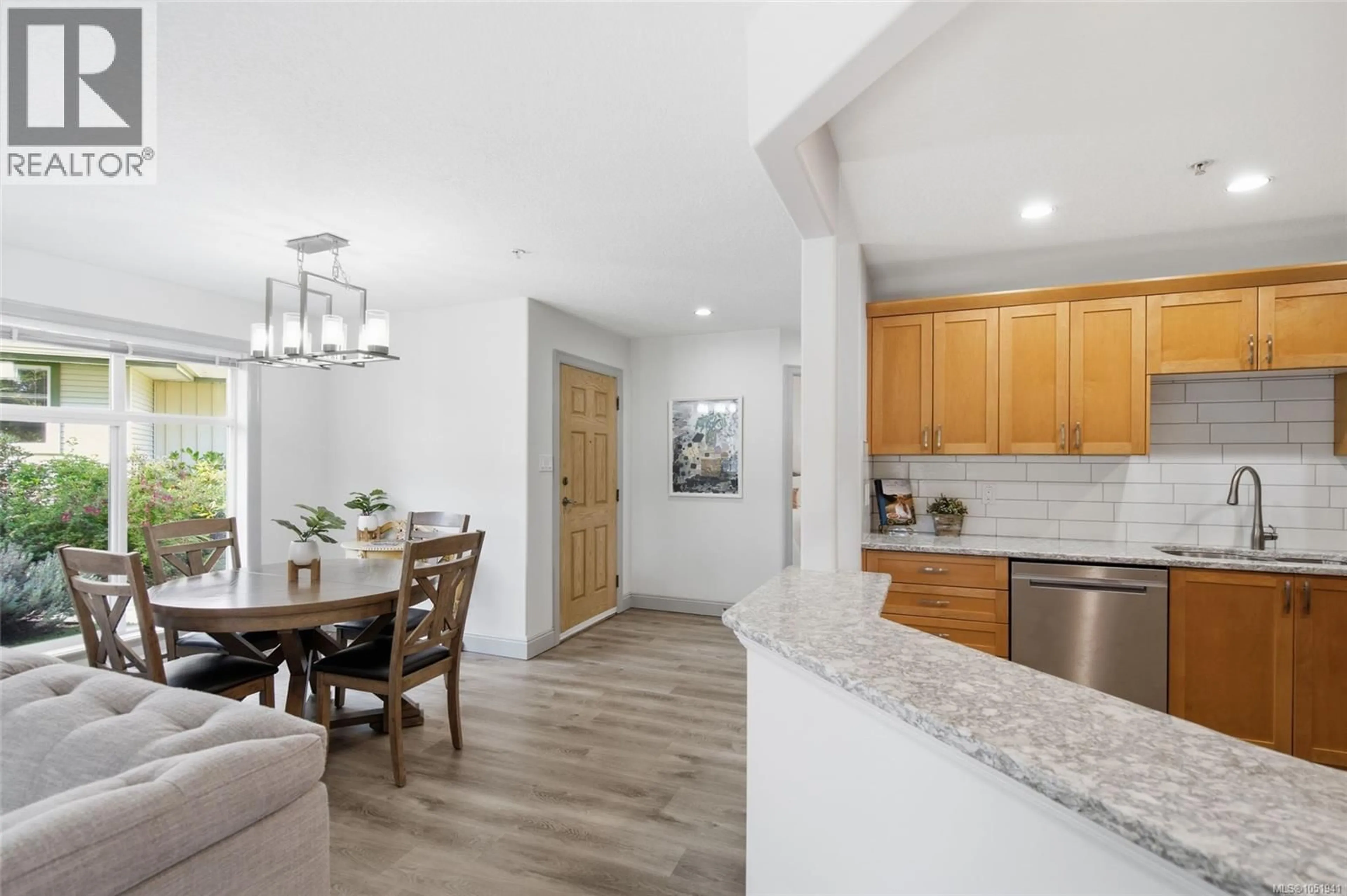 Open concept kitchen, unknown for 4 - 340 YOUNG STREET, Parksville British Columbia V9P1C5
