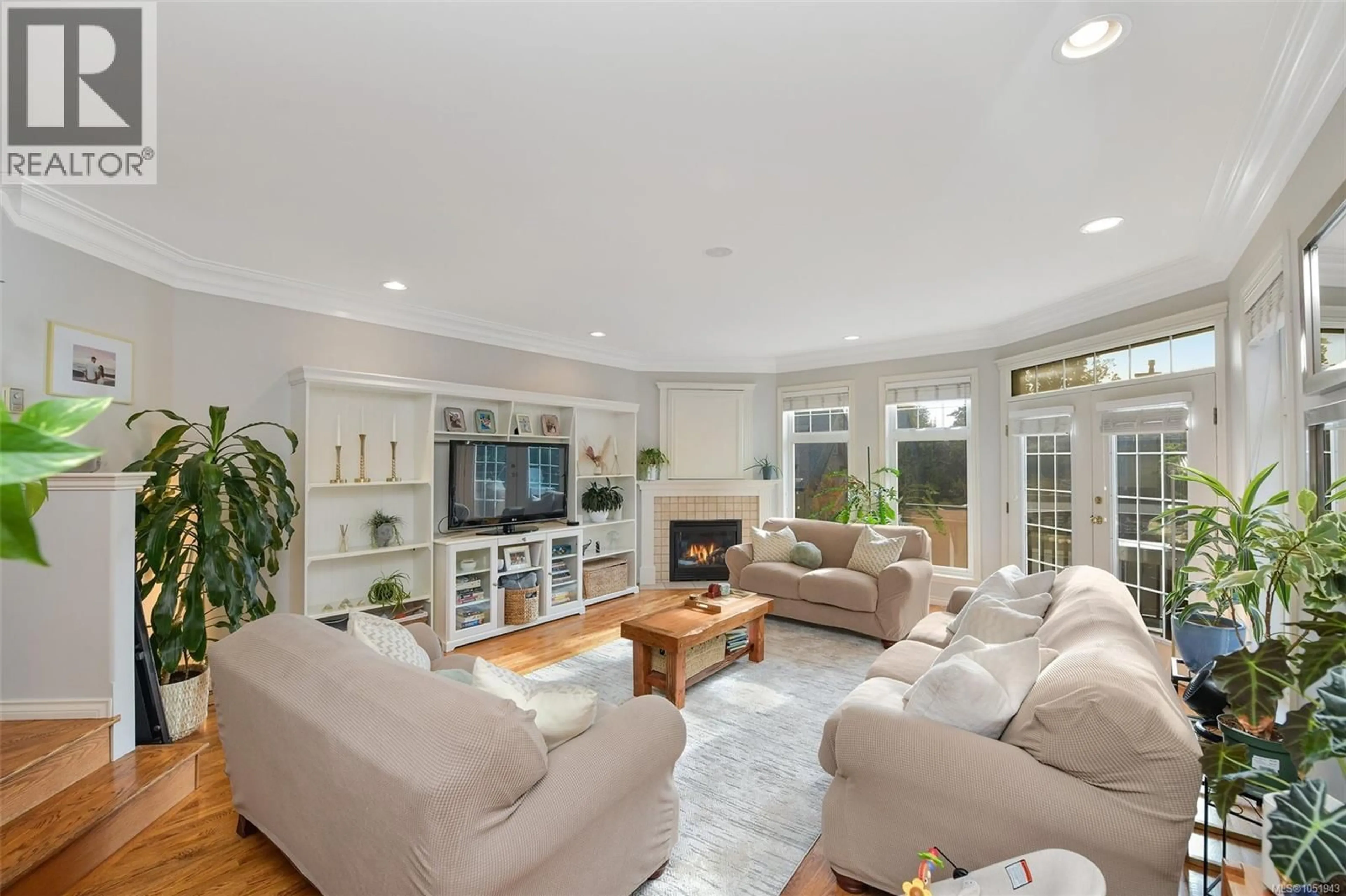 Unknown for 225 KINGSTON STREET, Victoria British Columbia V8V1V5