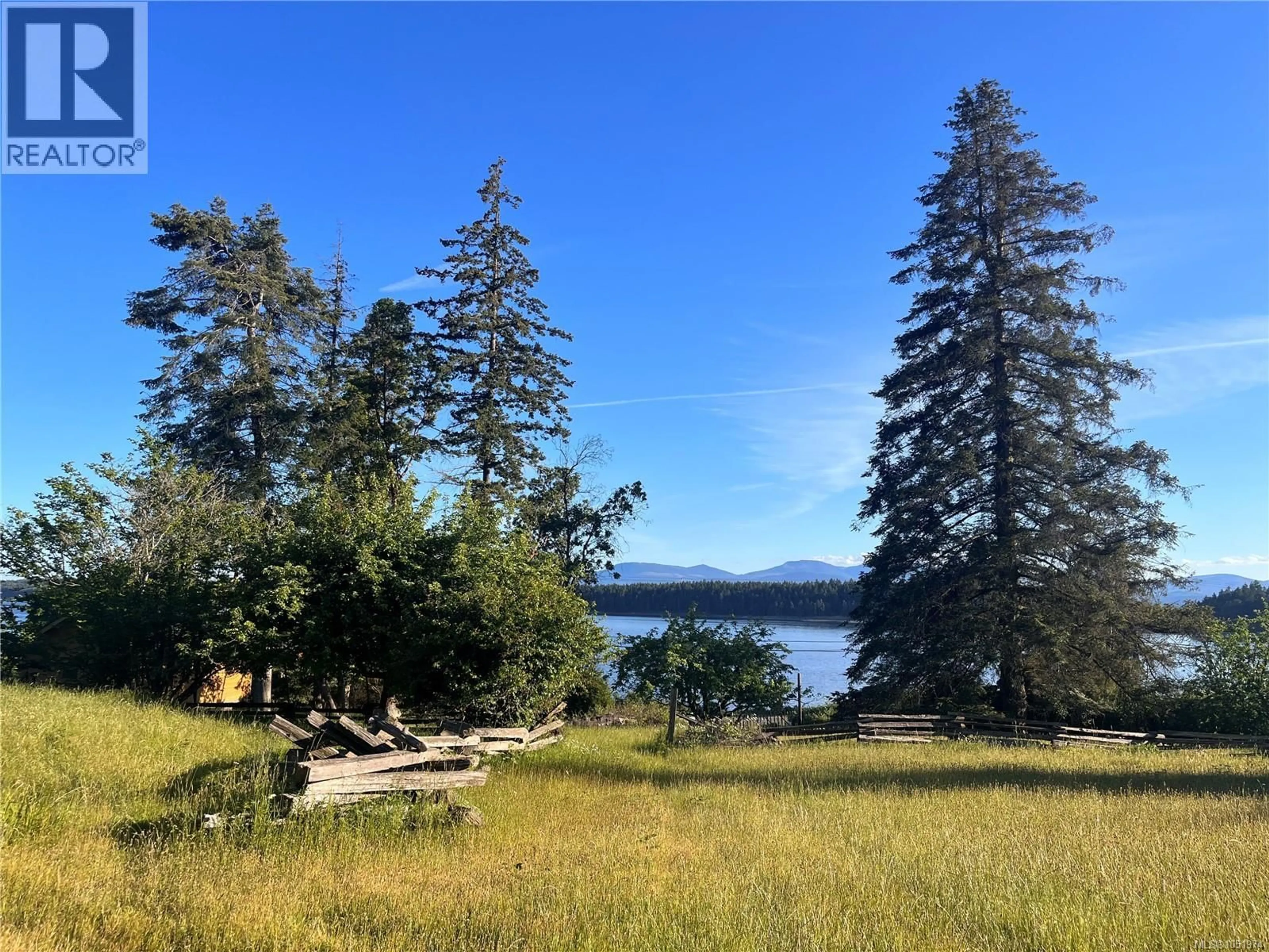 A pic from outside/outdoor area/front of a property/back of a property/a pic from drone, water/lake/river/ocean view for 1955 GARLAND DRIVE, Gabriola Island British Columbia V0R1X6