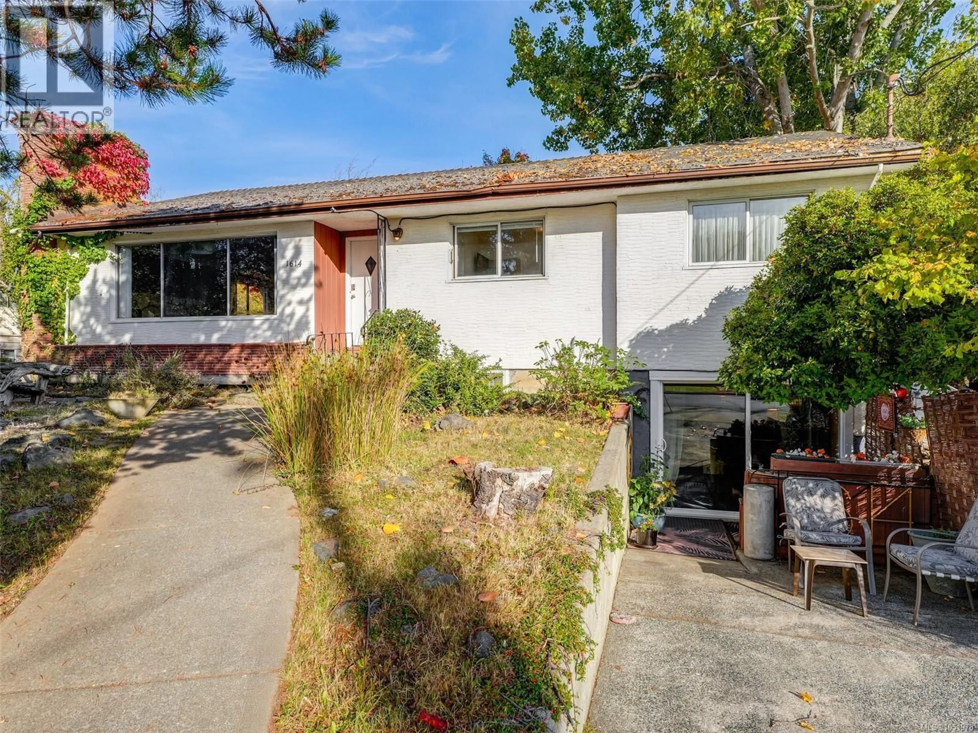 Unknown for 1614 RICHARDSON STREET, Victoria British Columbia V8S1R4