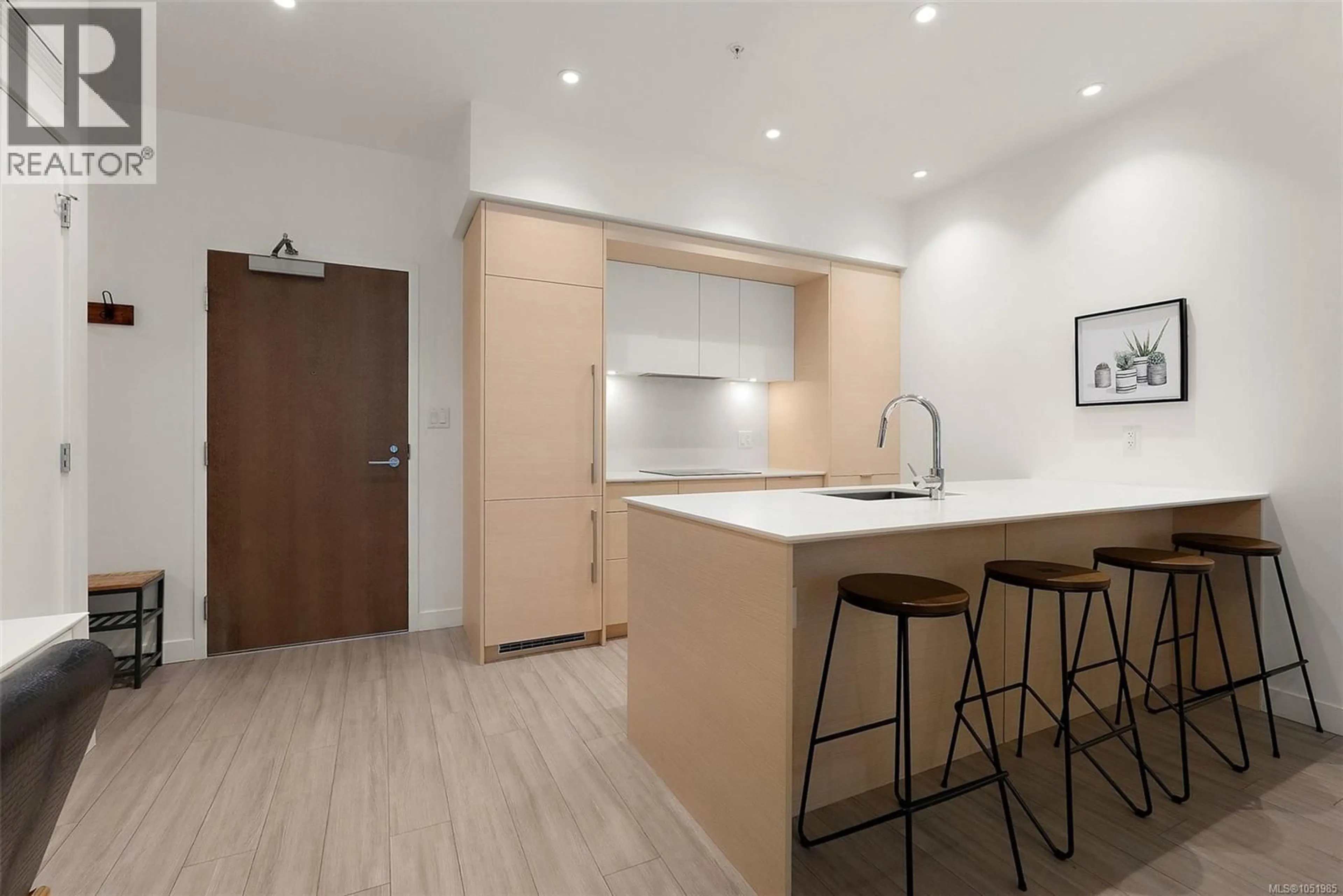 Unknown for 101 - 848 YATES STREET, Victoria British Columbia V8W0G2
