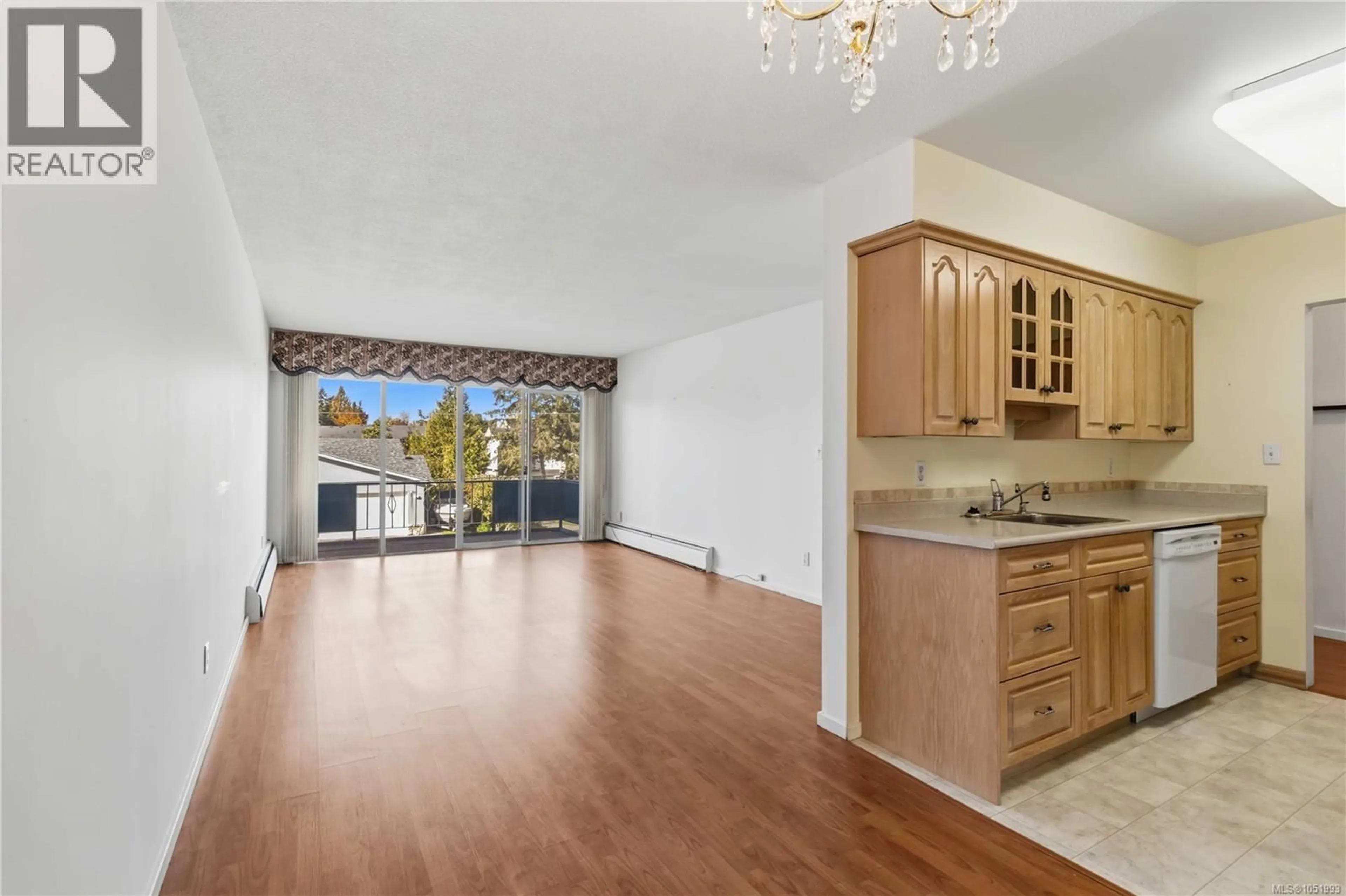 Unknown for 207 - 9560 FIFTH STREET, Sidney British Columbia V8L2W5
