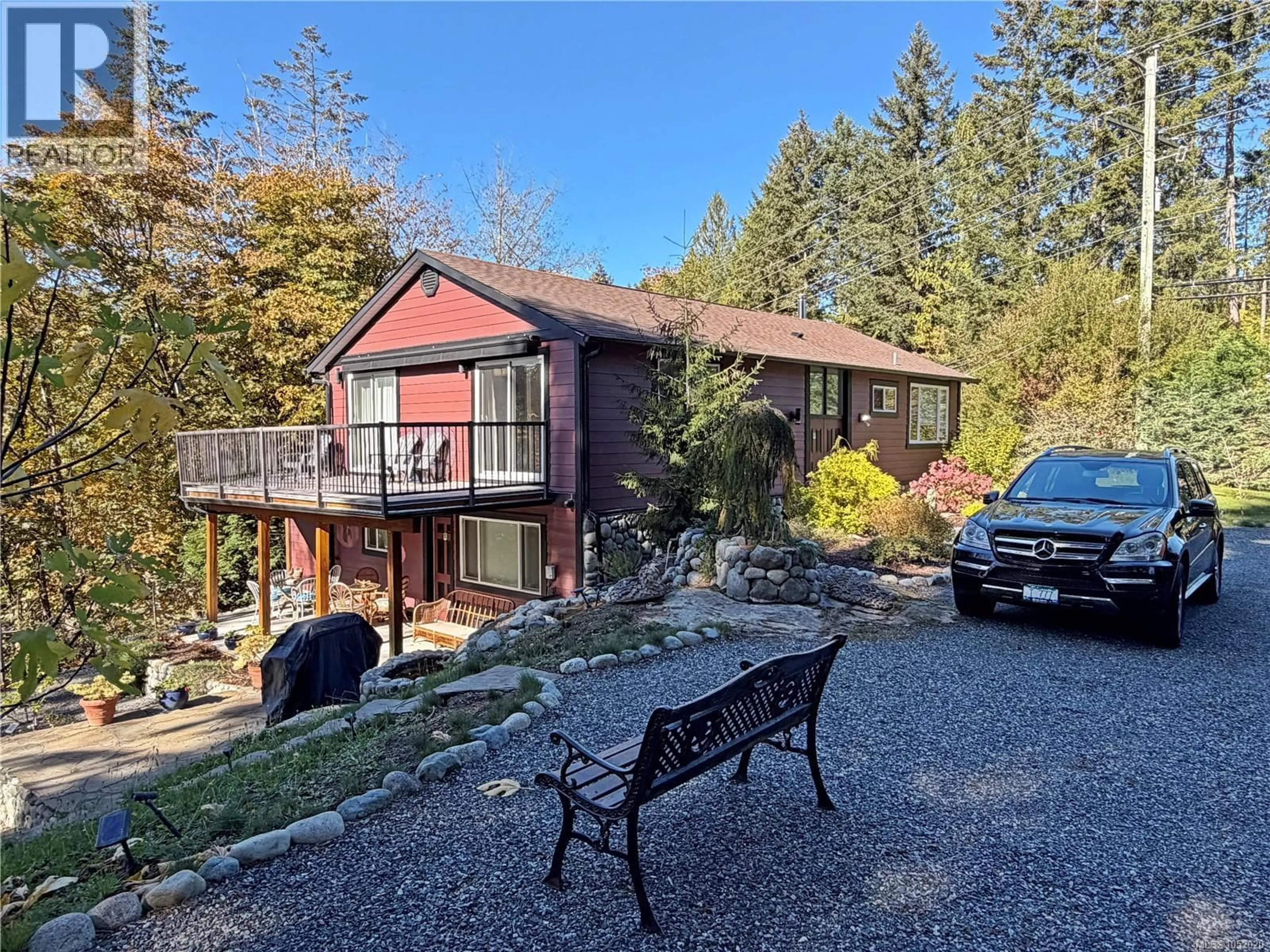A pic from outside/outdoor area/front of a property/back of a property/a pic from drone, unknown for 1701 MORDEN ROAD, Nanaimo British Columbia V9X1T6