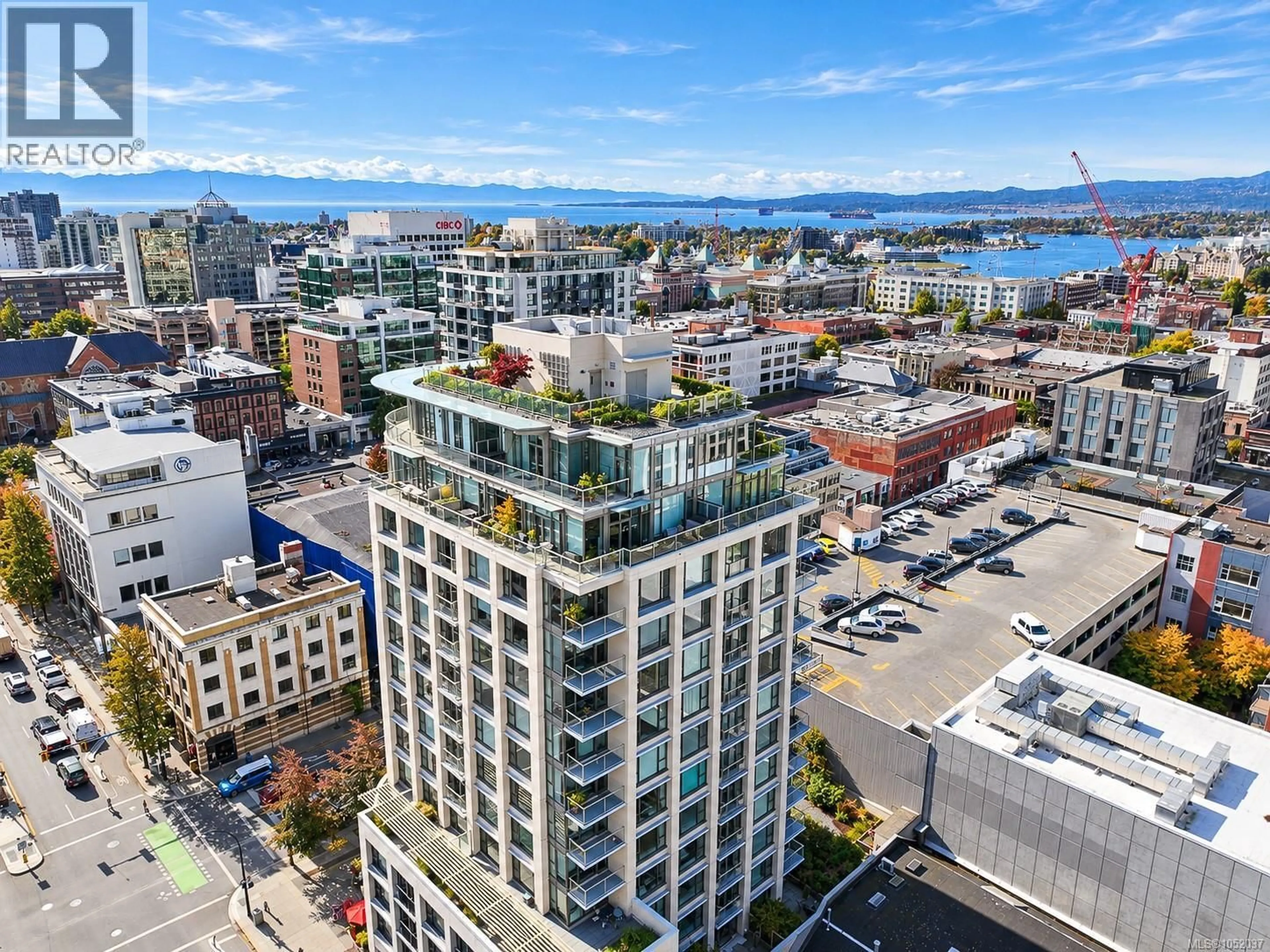 A pic from outside/outdoor area/front of a property/back of a property/a pic from drone, city buildings view from balcony for PH 1501 - 760 JOHNSON STREET, Victoria British Columbia V8W1N1