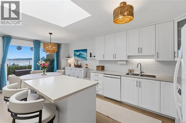 228 - 330 DOGWOOD STREET, Parksville 3