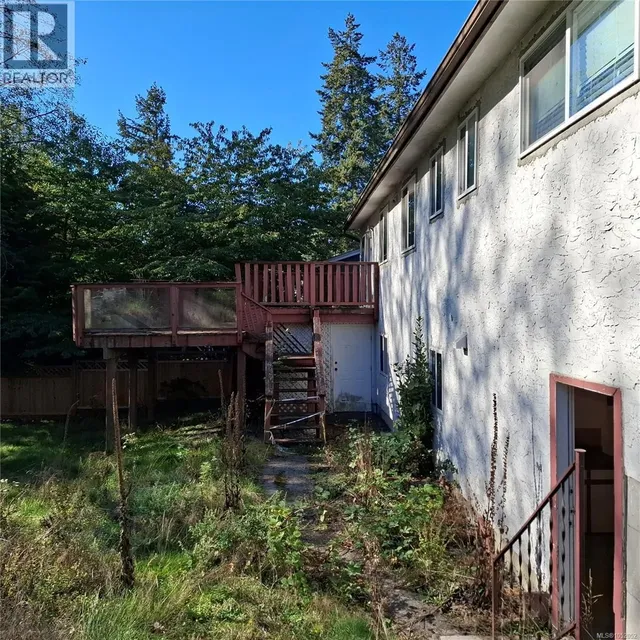 3430 HAMMOND BAY ROAD, Nanaimo 5