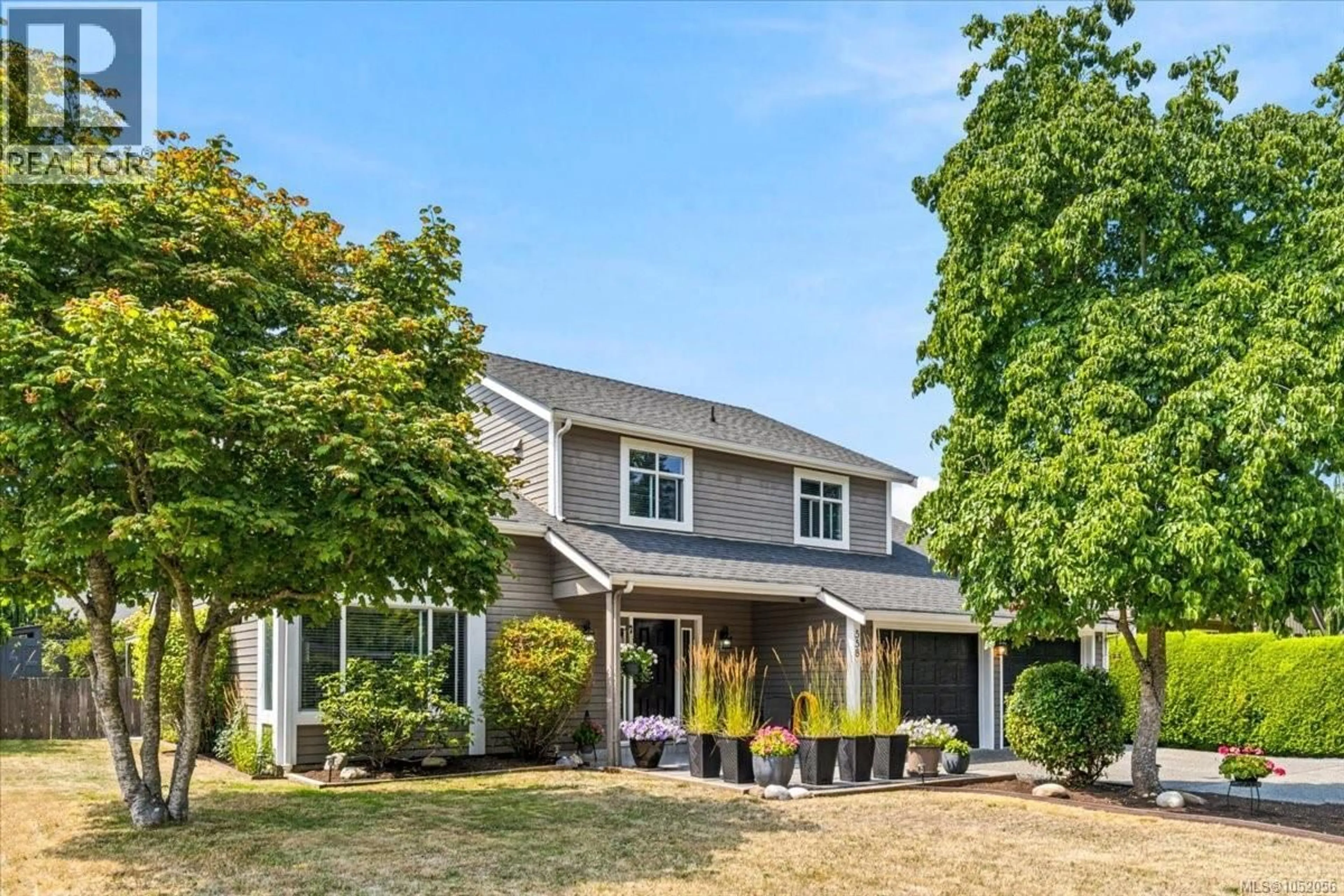 Home with vinyl exterior material, street for 558 JOHNSTONE ROAD, French Creek British Columbia V9P2A5