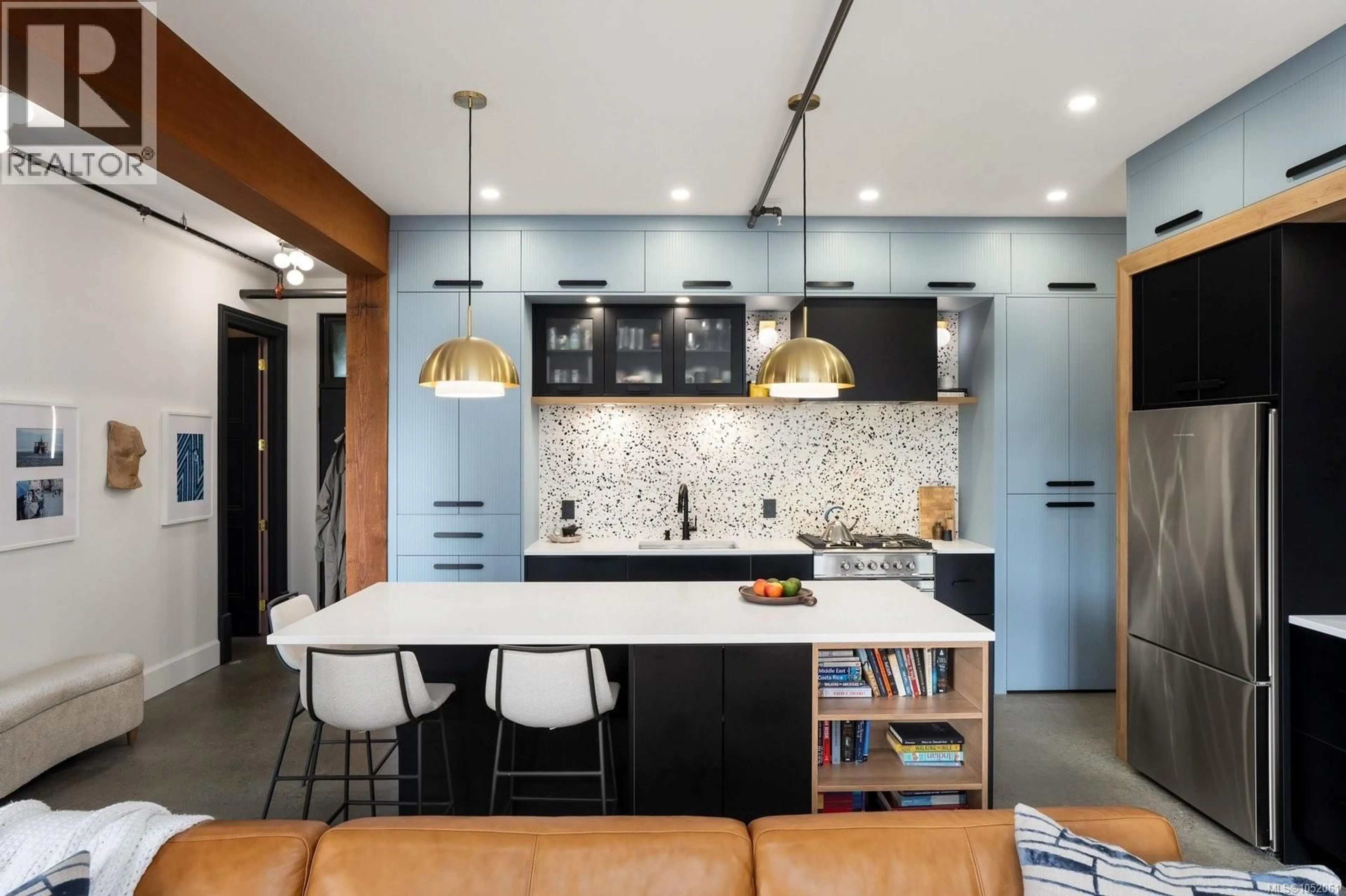 Contemporary kitchen, ceramic/tile floor for 109 - 455 SITKUM ROAD, Victoria British Columbia V9A7N9