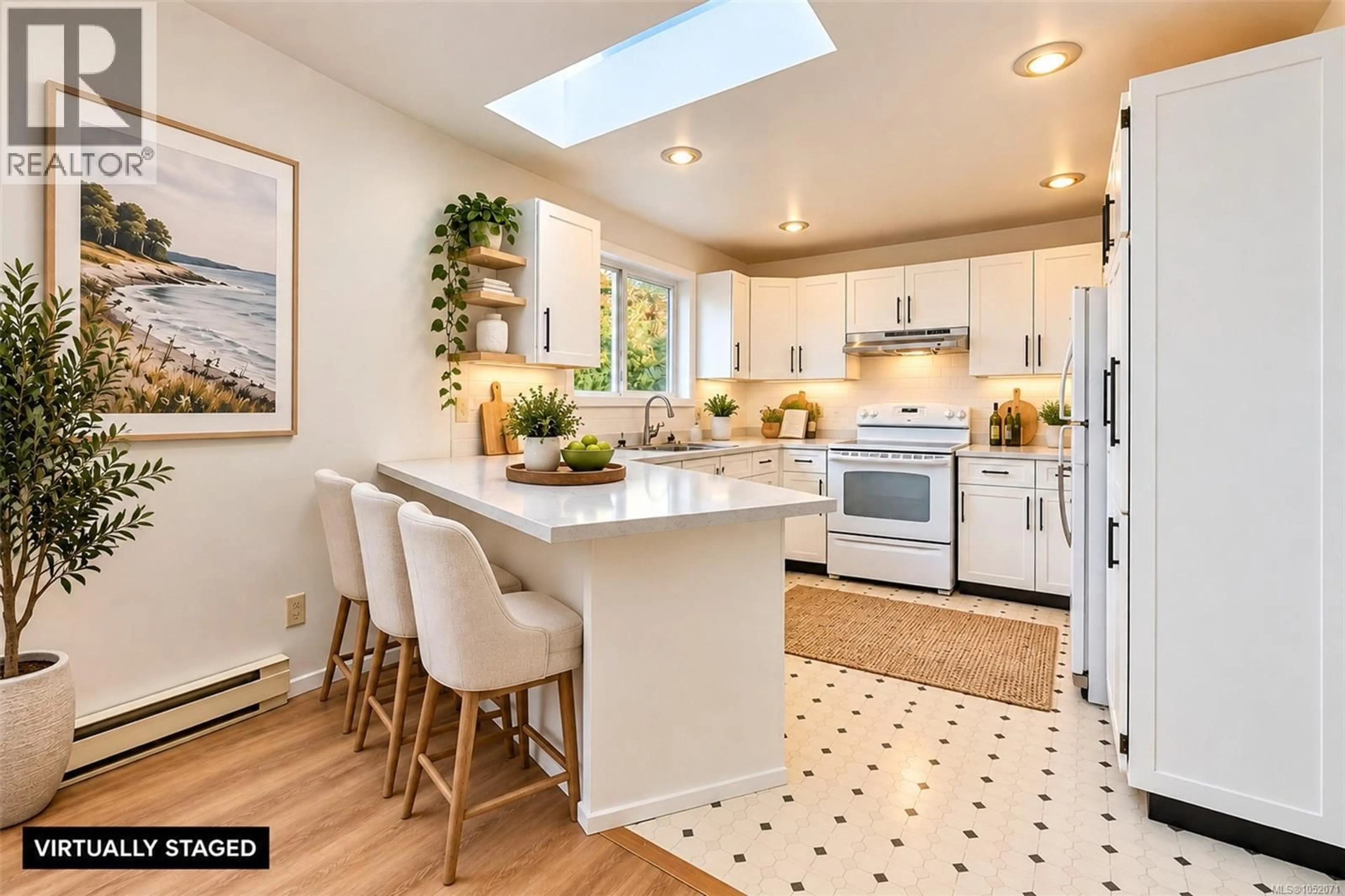 Open concept kitchen, ceramic/tile floor for 17 - 6766 CENTRAL SAANICH ROAD, Central Saanich British Columbia V8Z7E1