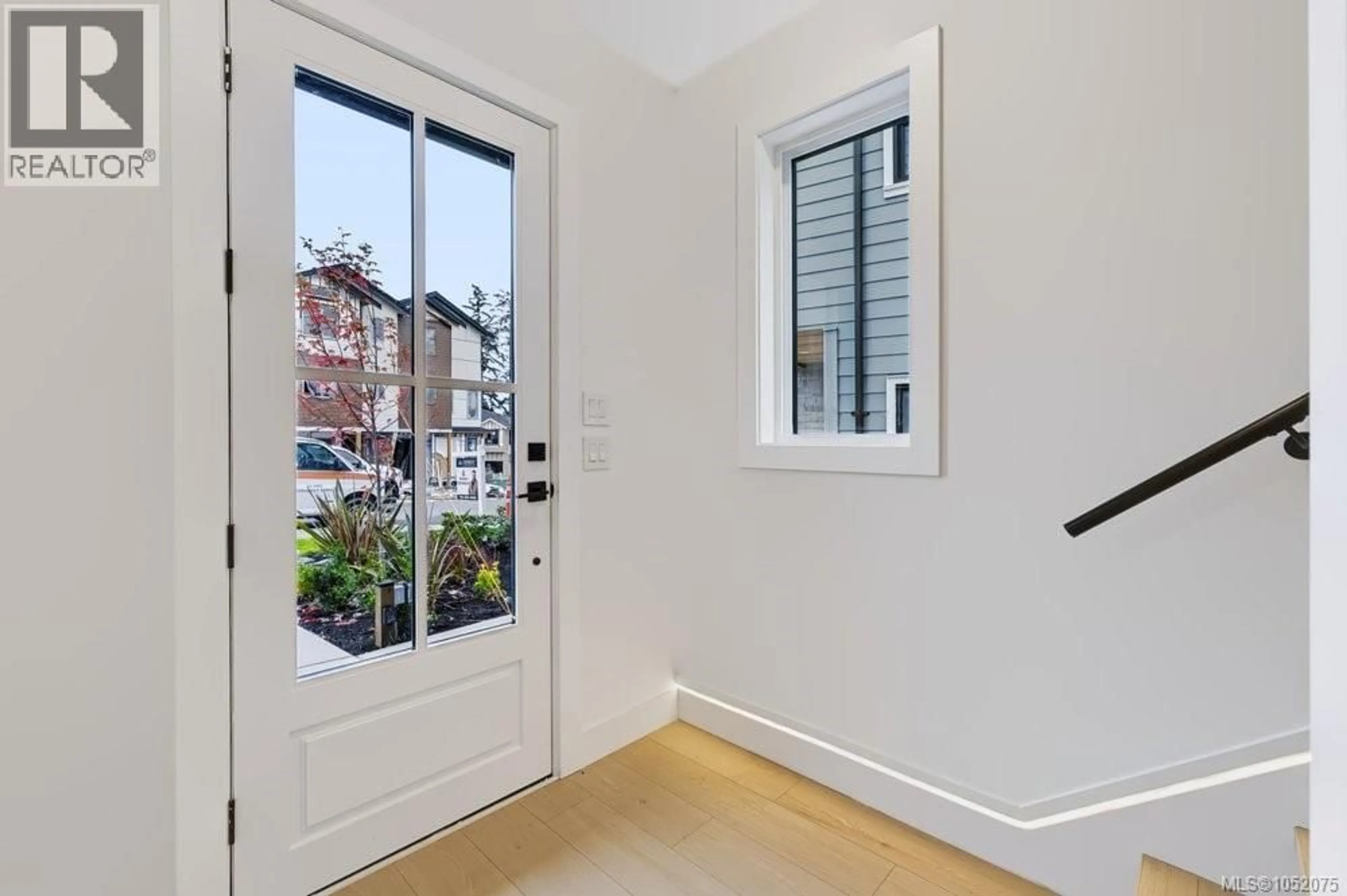 Indoor entryway for 821 BLACKBIRD PLACE, Langford British Columbia V9B6T6