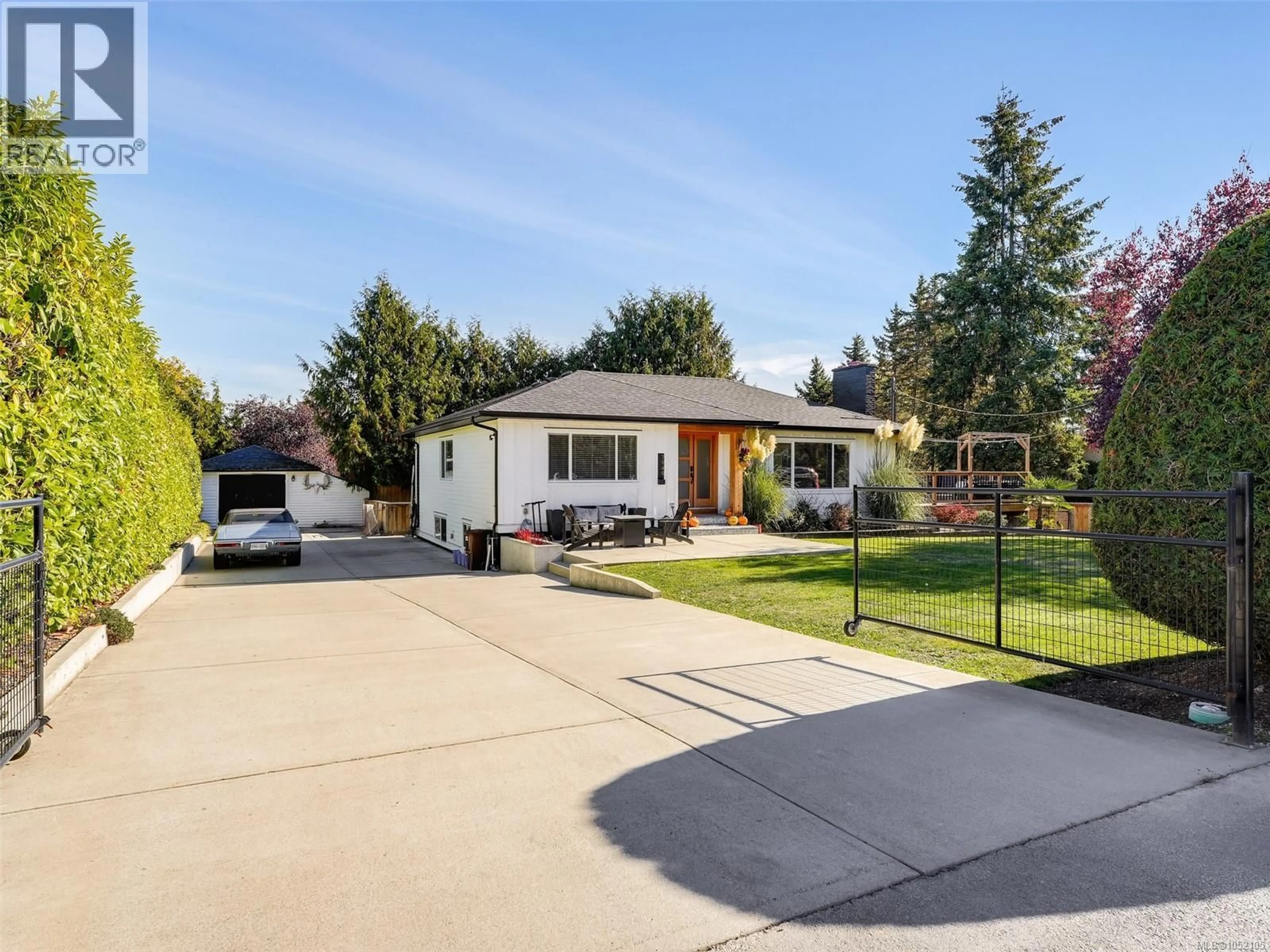 Unknown for 7949 EAST SAANICH ROAD, Central Saanich British Columbia V0S1M0