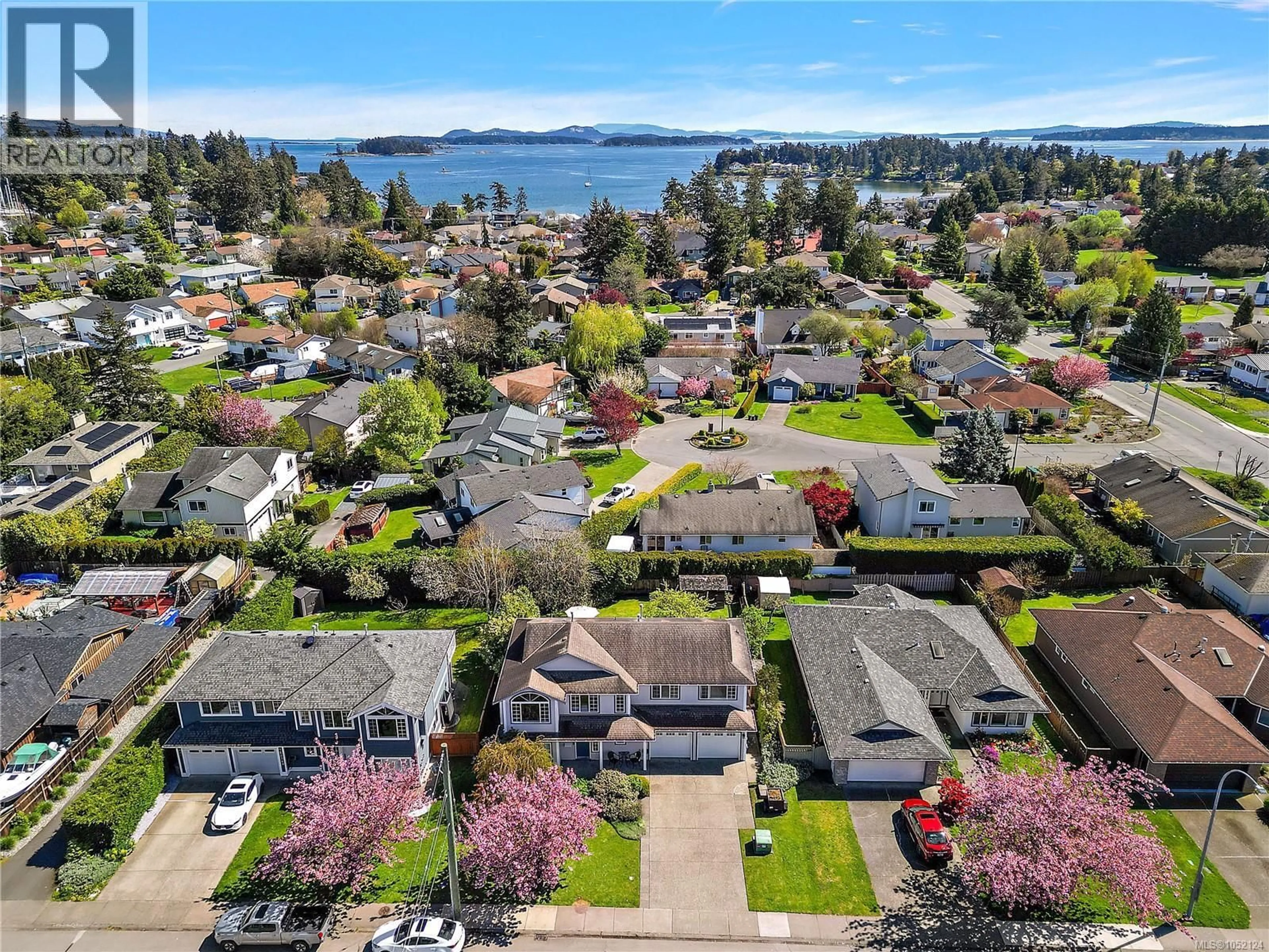 Unknown for 10347 BOWERBANK ROAD NORTHEAST, Sidney British Columbia V8L3L6