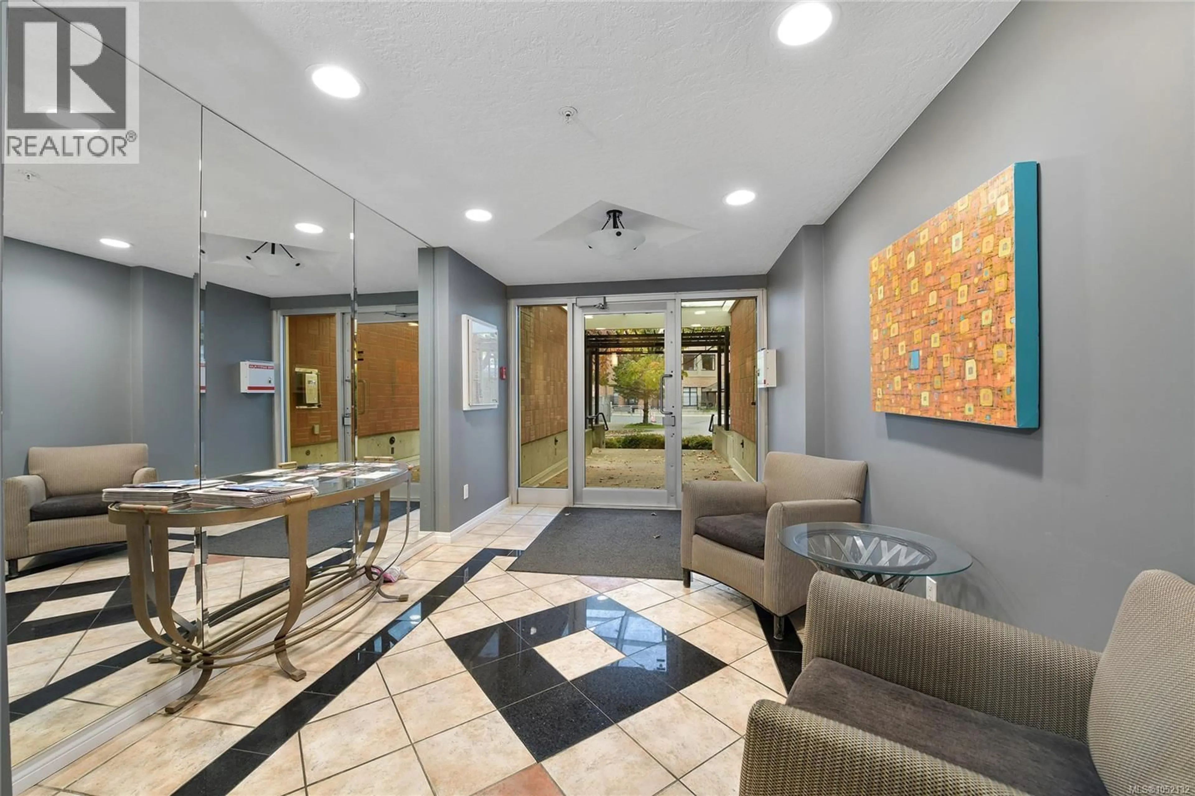 Lobby for 409 - 380 WATERFRONT CRESCENT, Victoria British Columbia V8T5K3