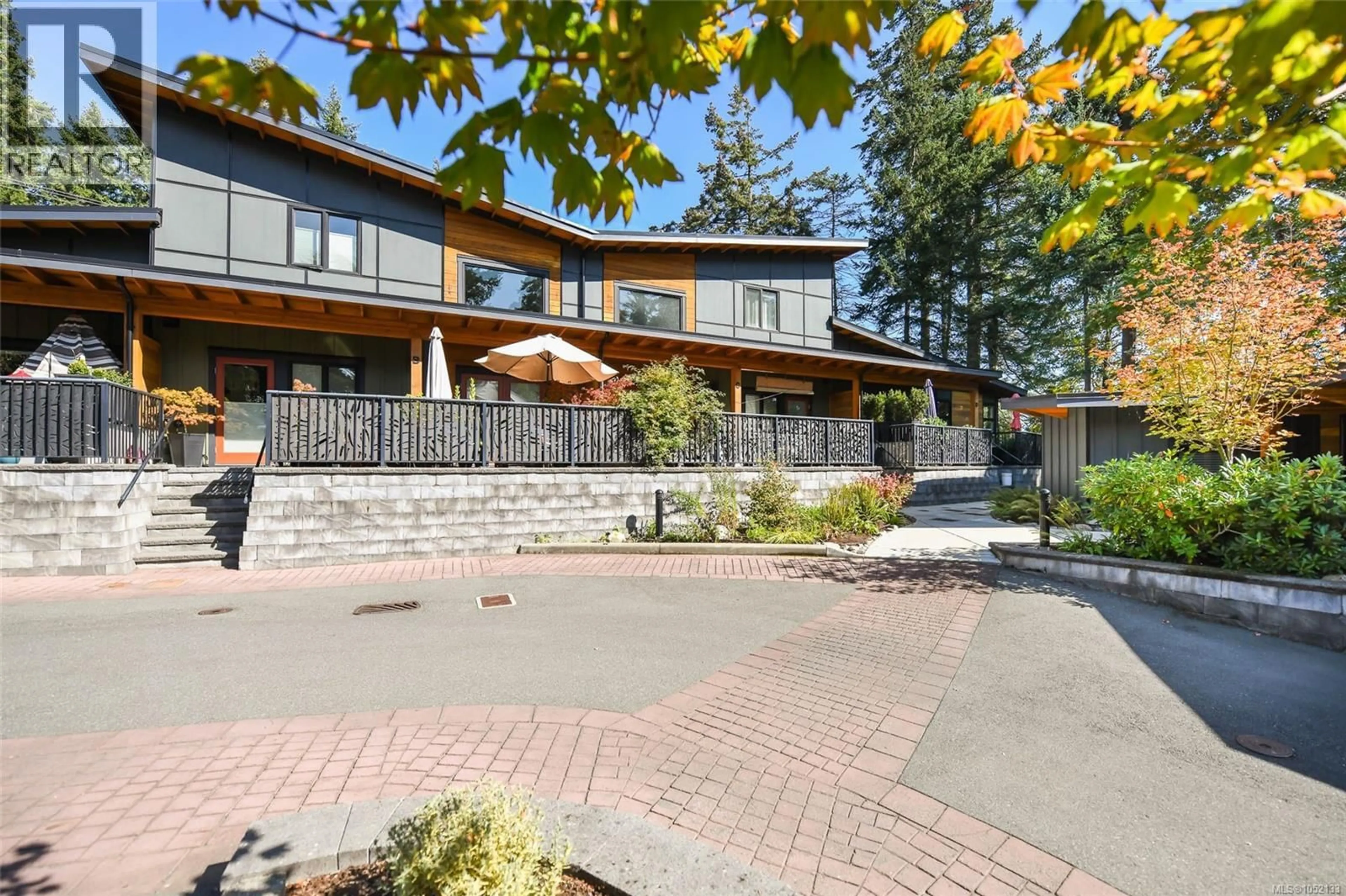Home with brick exterior material, unknown for C - 221 GLACIER VIEW DRIVE, Comox British Columbia V9M1G6