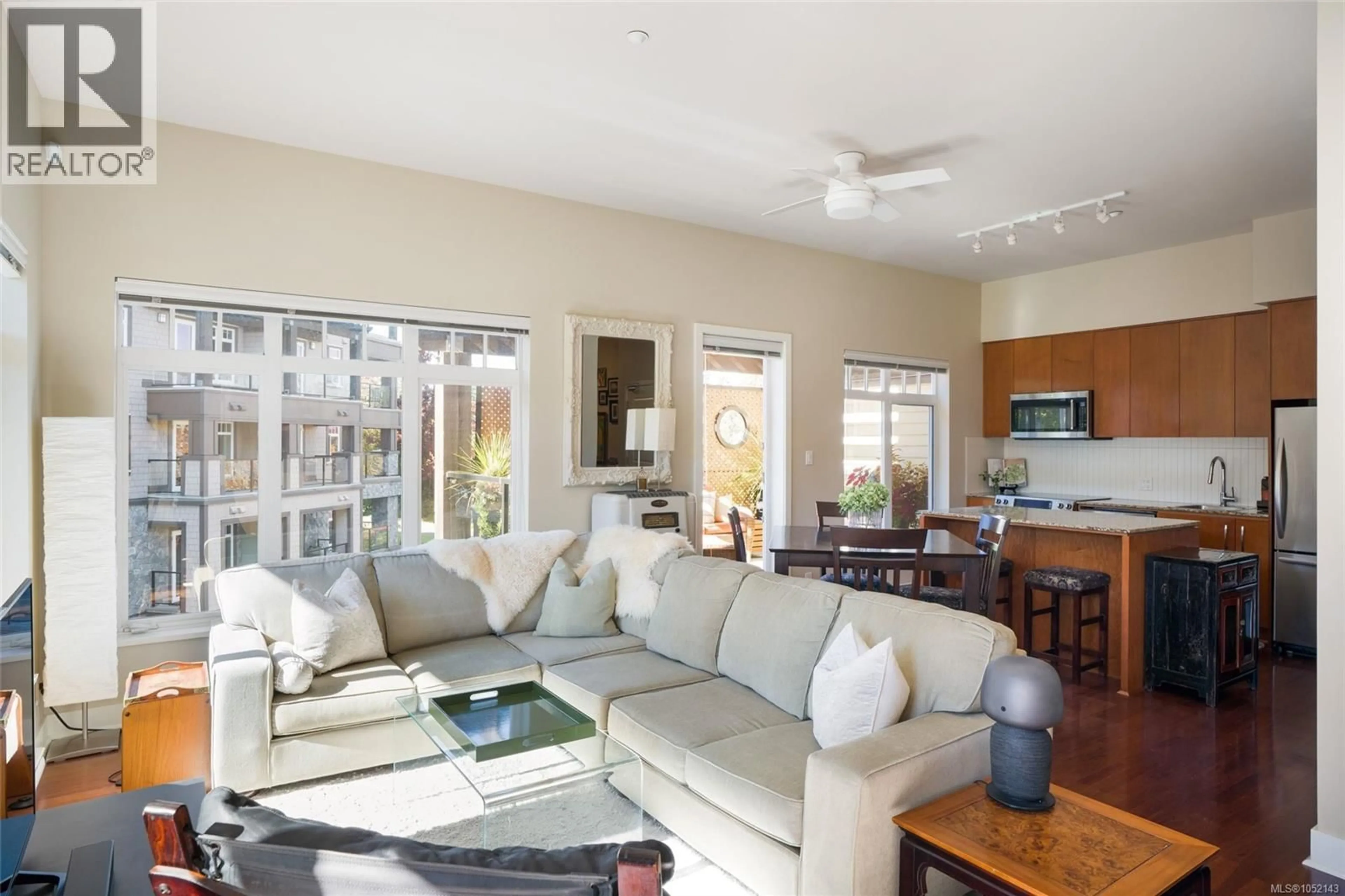 Living room with furniture, unknown for 420 - 1375 BEAR MOUNTAIN PARKWAY, Langford British Columbia V9B0C9