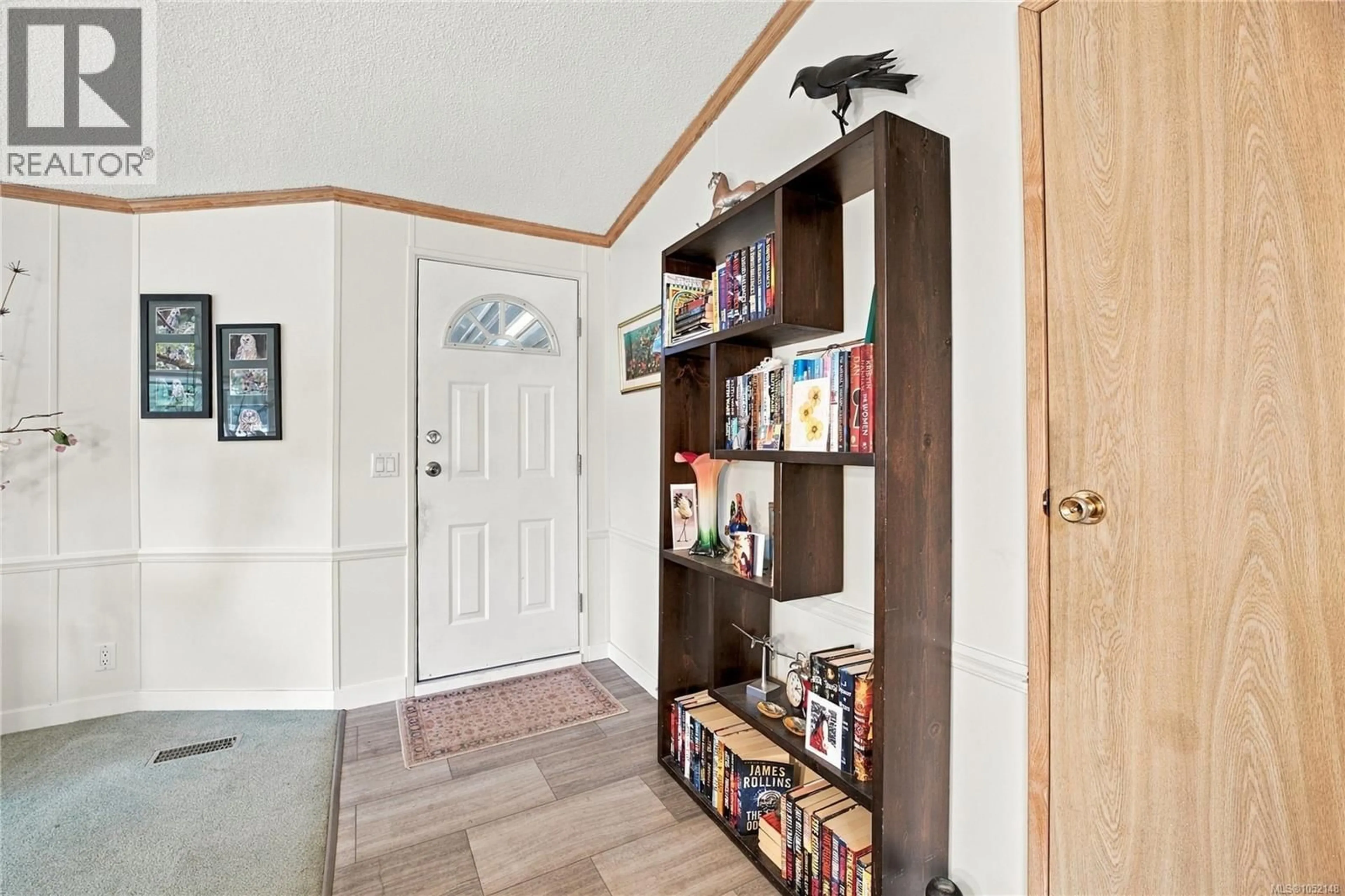 Indoor entryway for 33 - 5854 TURNER ROAD, Nanaimo British Columbia V9T2N6