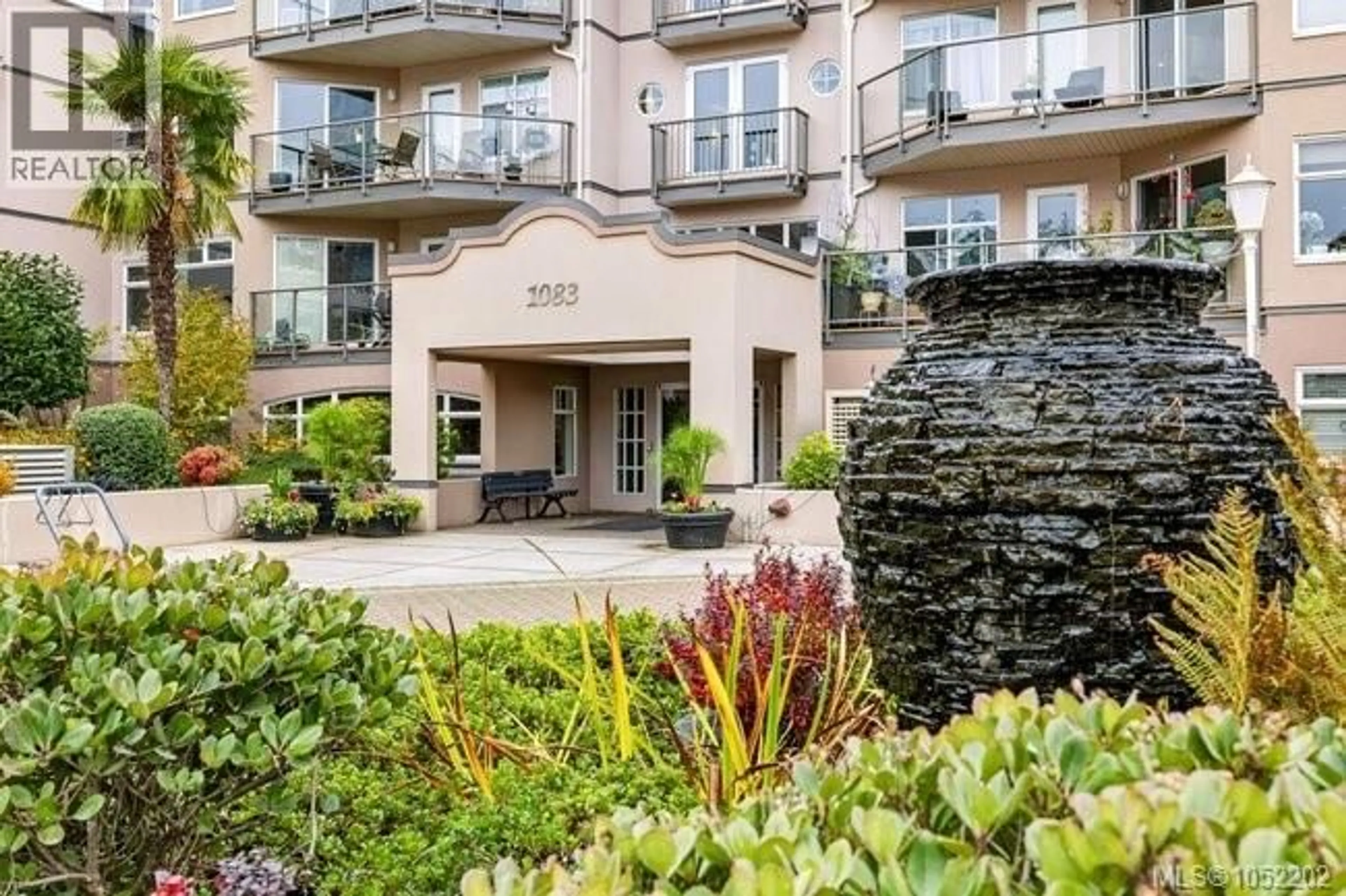 Unknown for 204 - 1083 TILLICUM ROAD, Esquimalt British Columbia V9A7L7