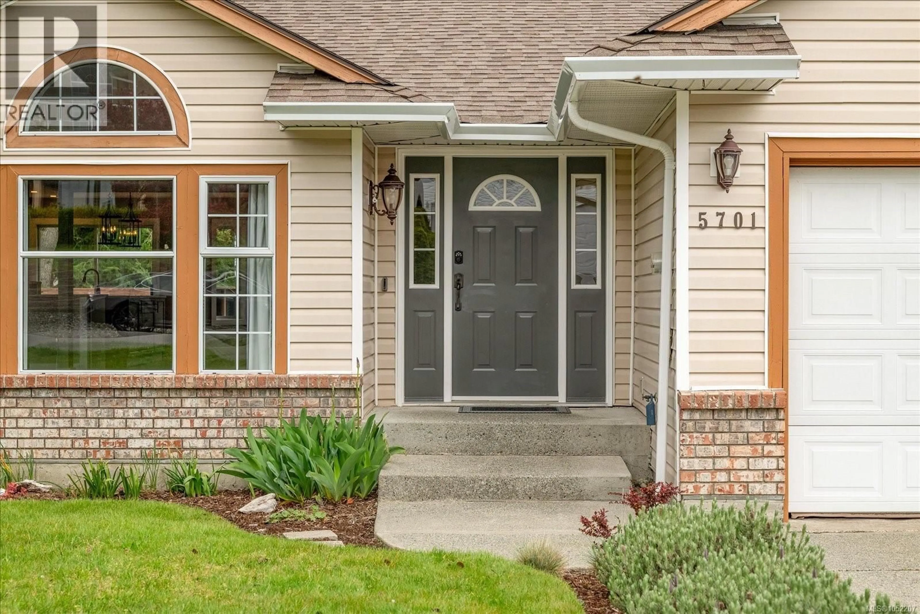 Unknown for 5701 MALIBU TERRACE, Nanaimo British Columbia V9T5W7