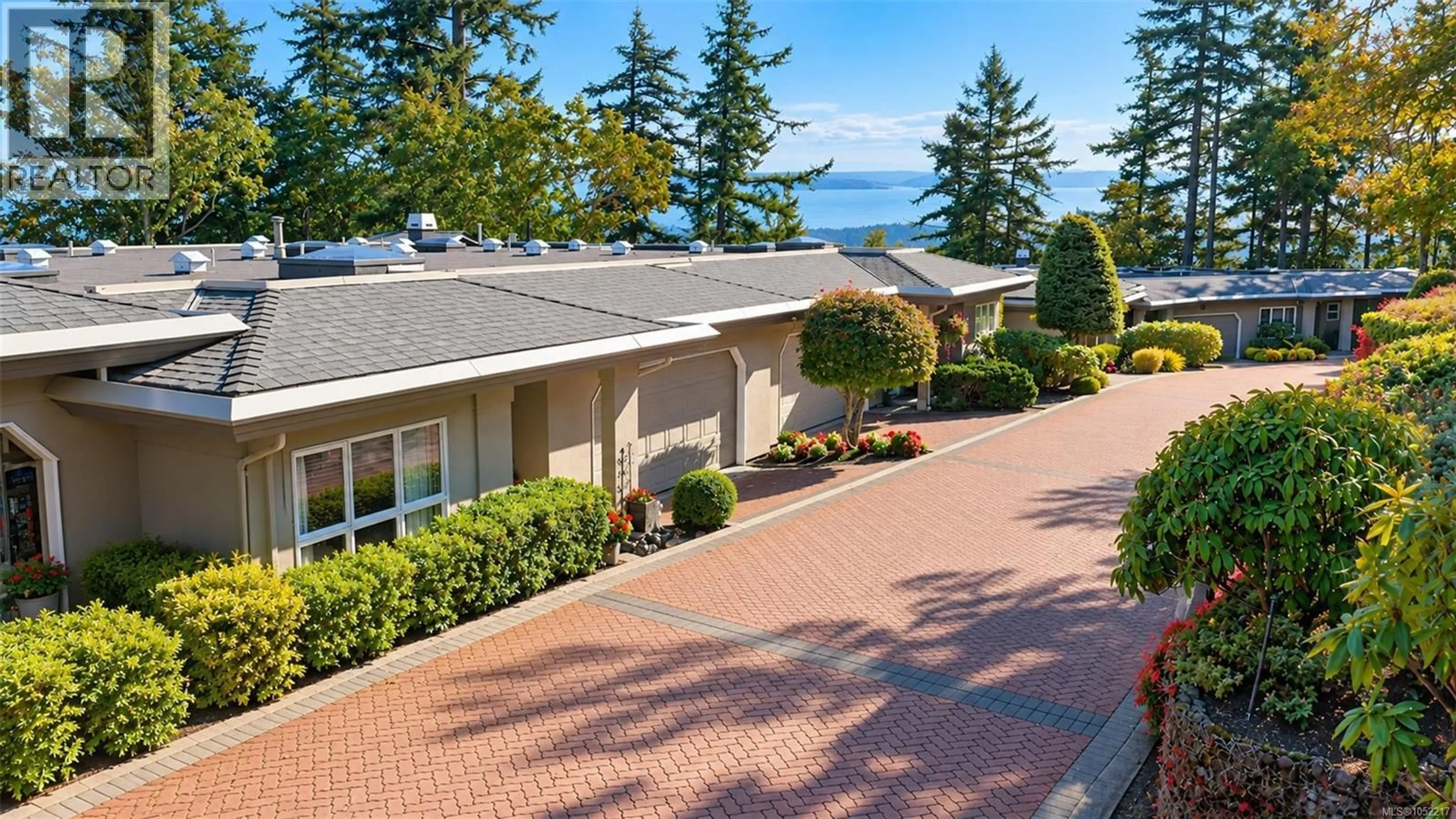 Unknown for 10 - 942 BOULDERWOOD RISE, Saanich British Columbia V8Y3H5