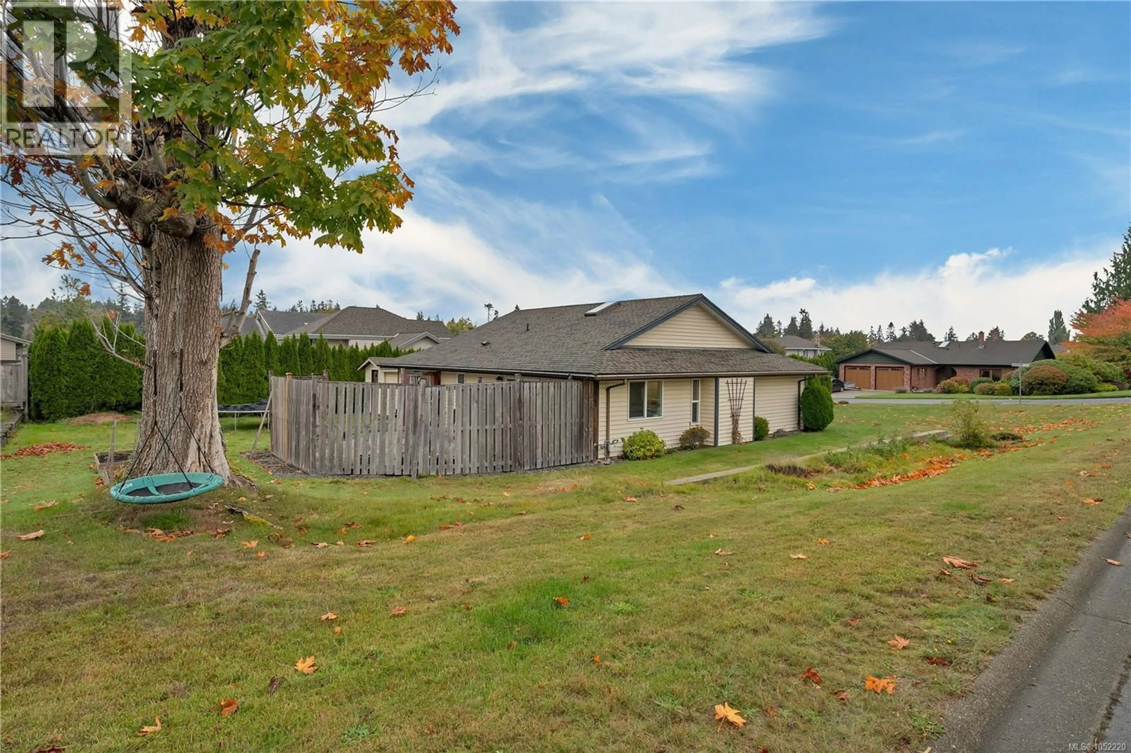 A pic from outside/outdoor area/front of a property/back of a property/a pic from drone, unknown for 1894 WHISTLER WAY, Campbell River British Columbia V9W7K5
