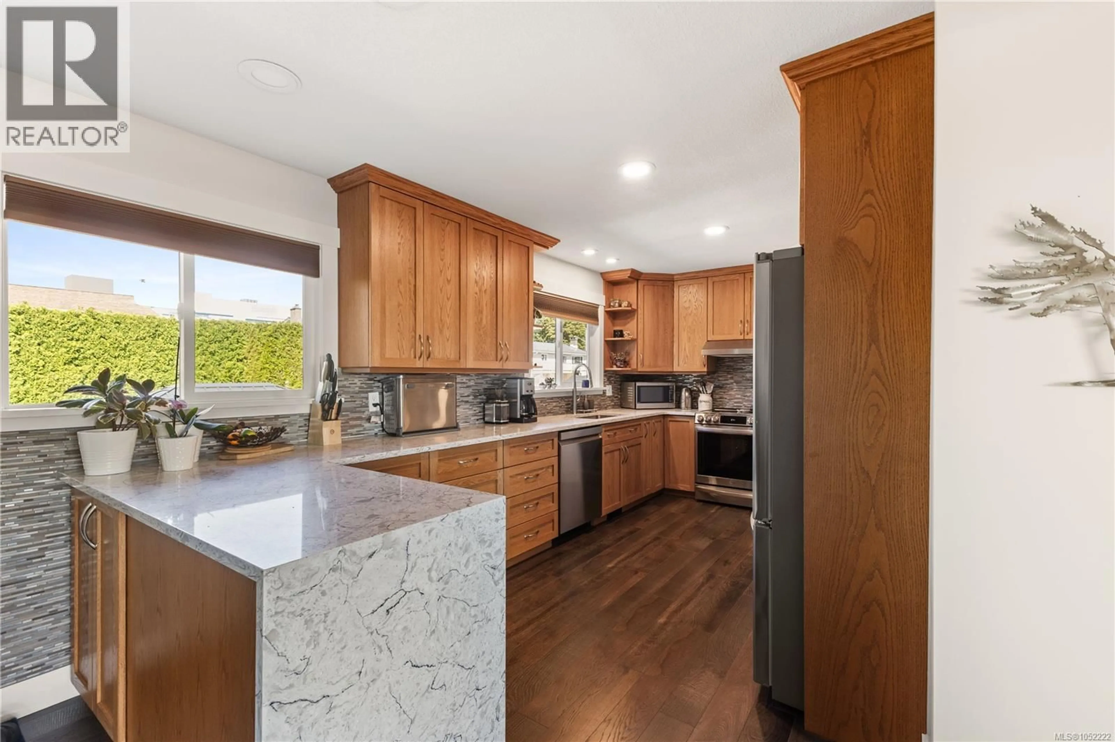 Open concept kitchen, unknown for 34 MCLEAN STREET, Campbell River British Columbia V9W2L9