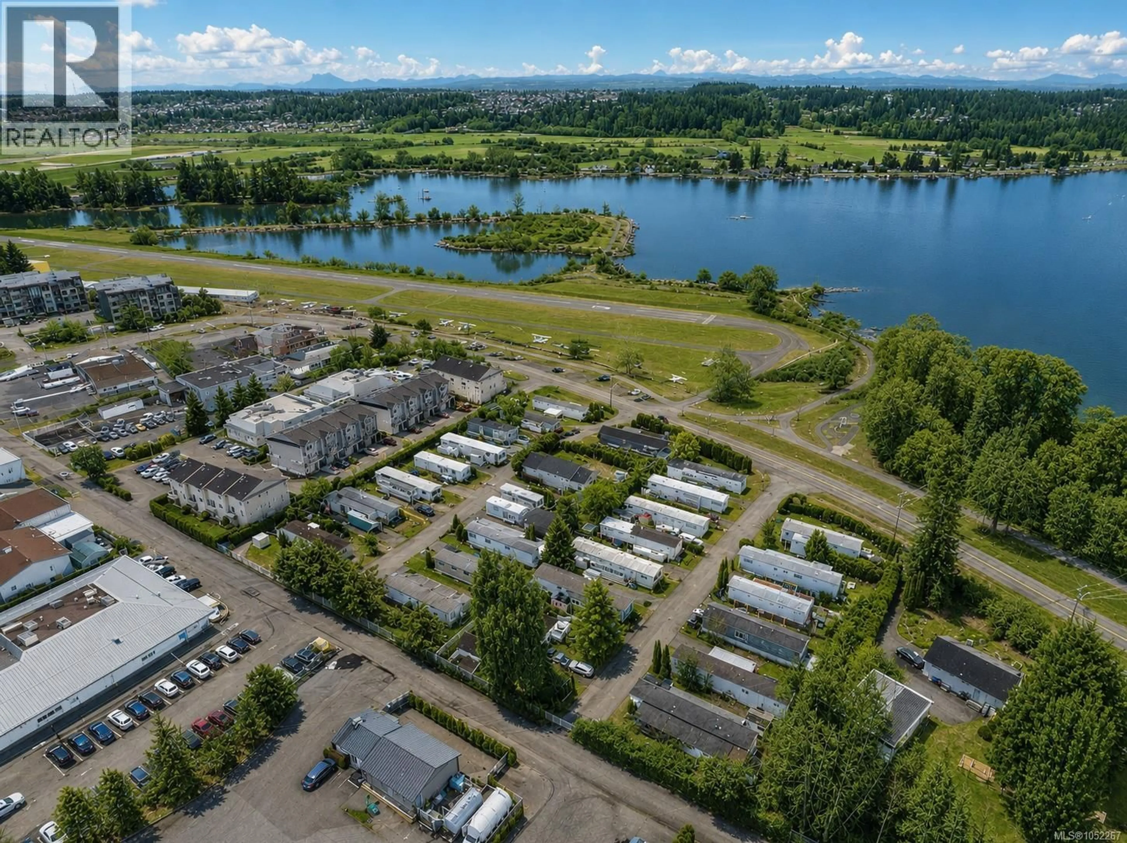 A pic from outside/outdoor area/front of a property/back of a property/a pic from drone, water/lake/river/ocean view for 6 - 2625 MANSFIELD DRIVE, Courtenay British Columbia V9N2M2