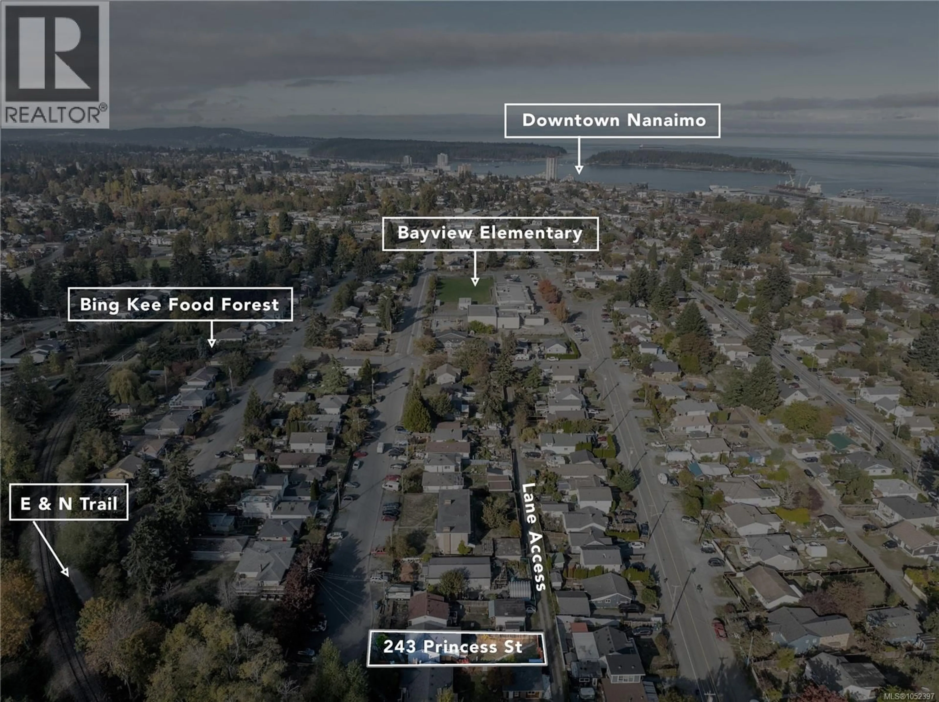 A pic from outside/outdoor area/front of a property/back of a property/a pic from drone, street for 243 PRINCESS STREET, Nanaimo British Columbia V9R4M8