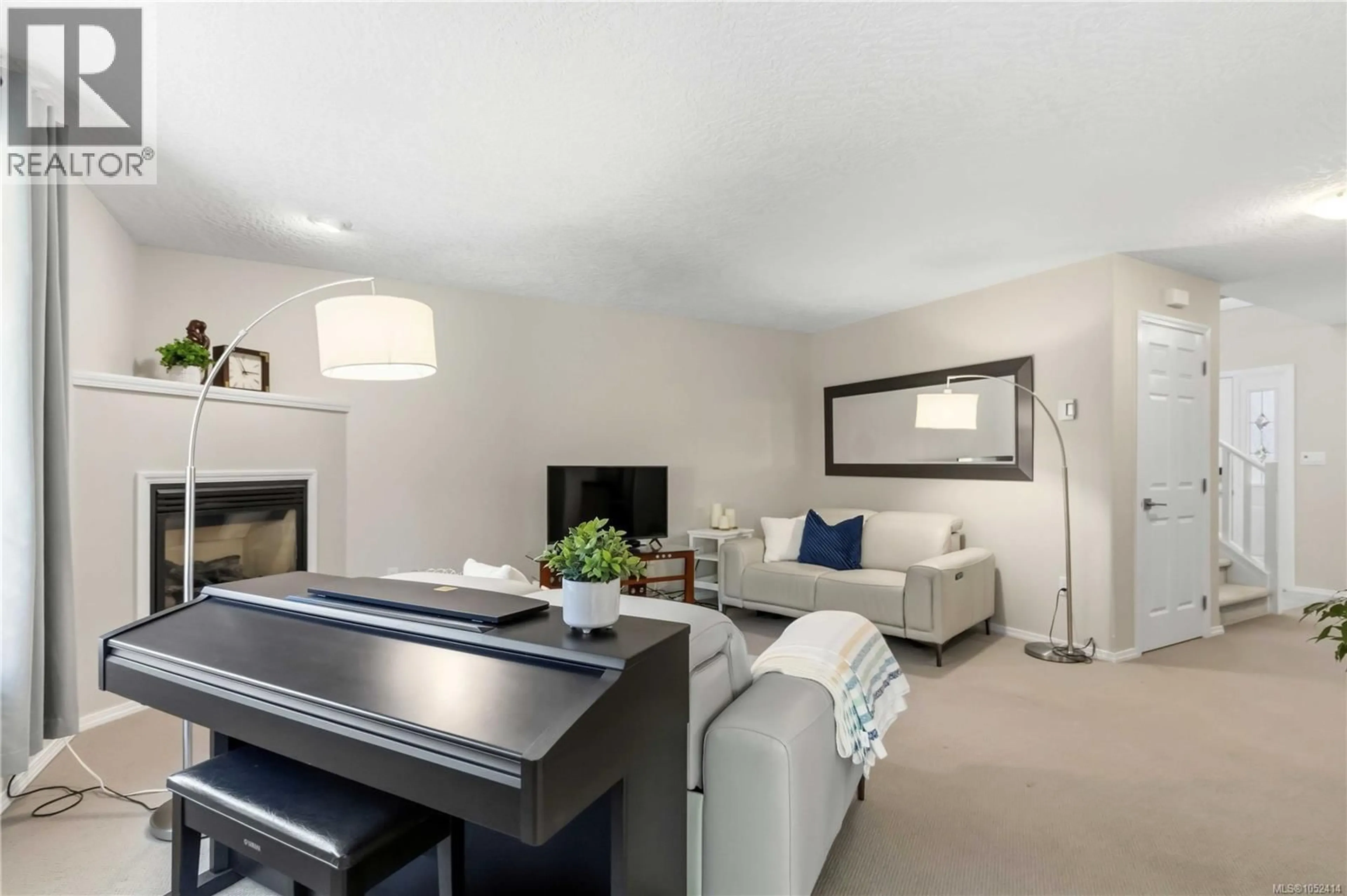 Living room with furniture, unknown for 6711 NOTT PLACE, Sooke British Columbia V9Z0H4