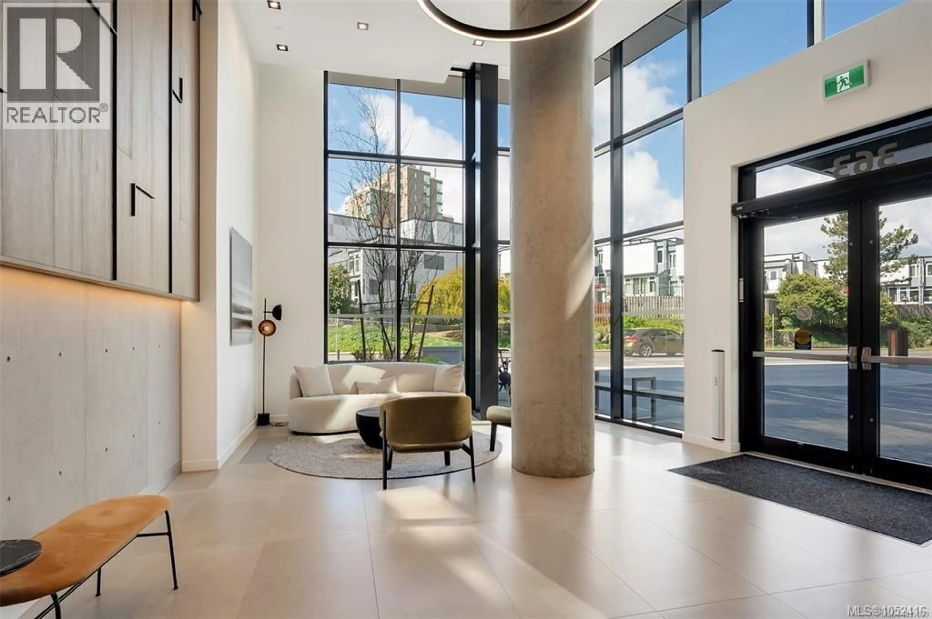 Indoor foyer for 606 - 363 TYEE ROAD, Victoria British Columbia V9A0B5