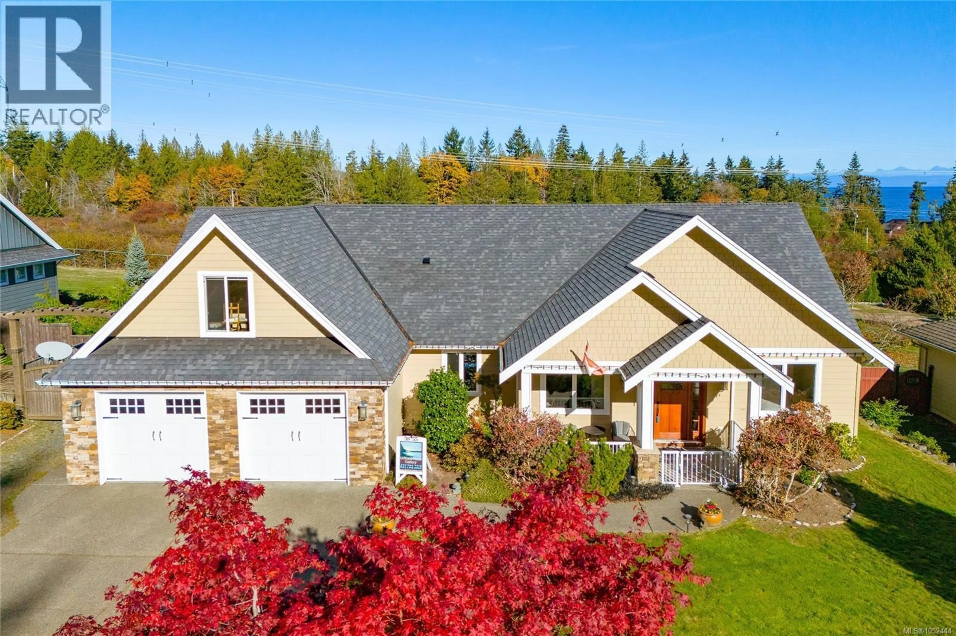 Home with vinyl exterior material, unknown for 3855 CREEKSIDE DRIVE, Bowser British Columbia V0R1G0