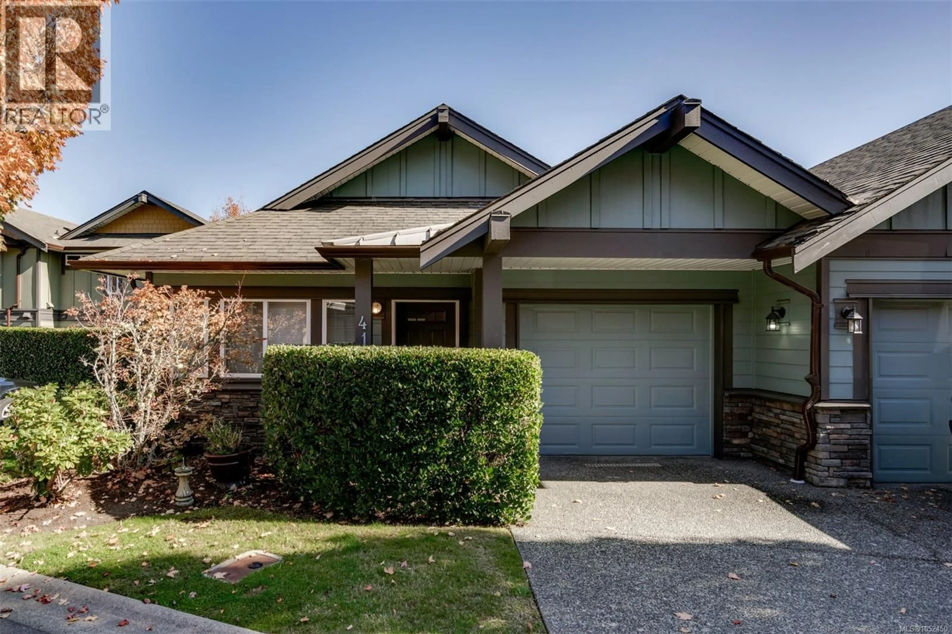Home with vinyl exterior material, street for 41 - 486 ROYAL BAY DRIVE, Colwood British Columbia V9C4L7